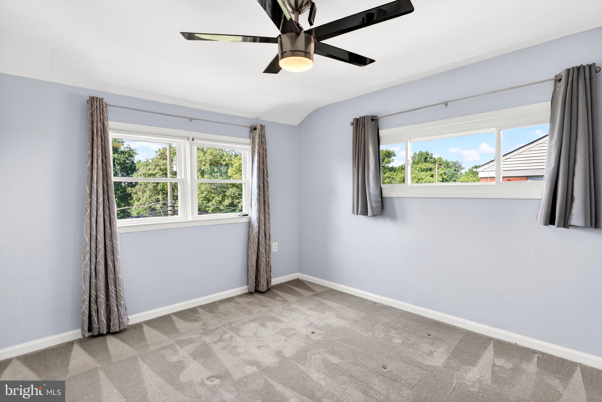OAKLEIGH - Residential