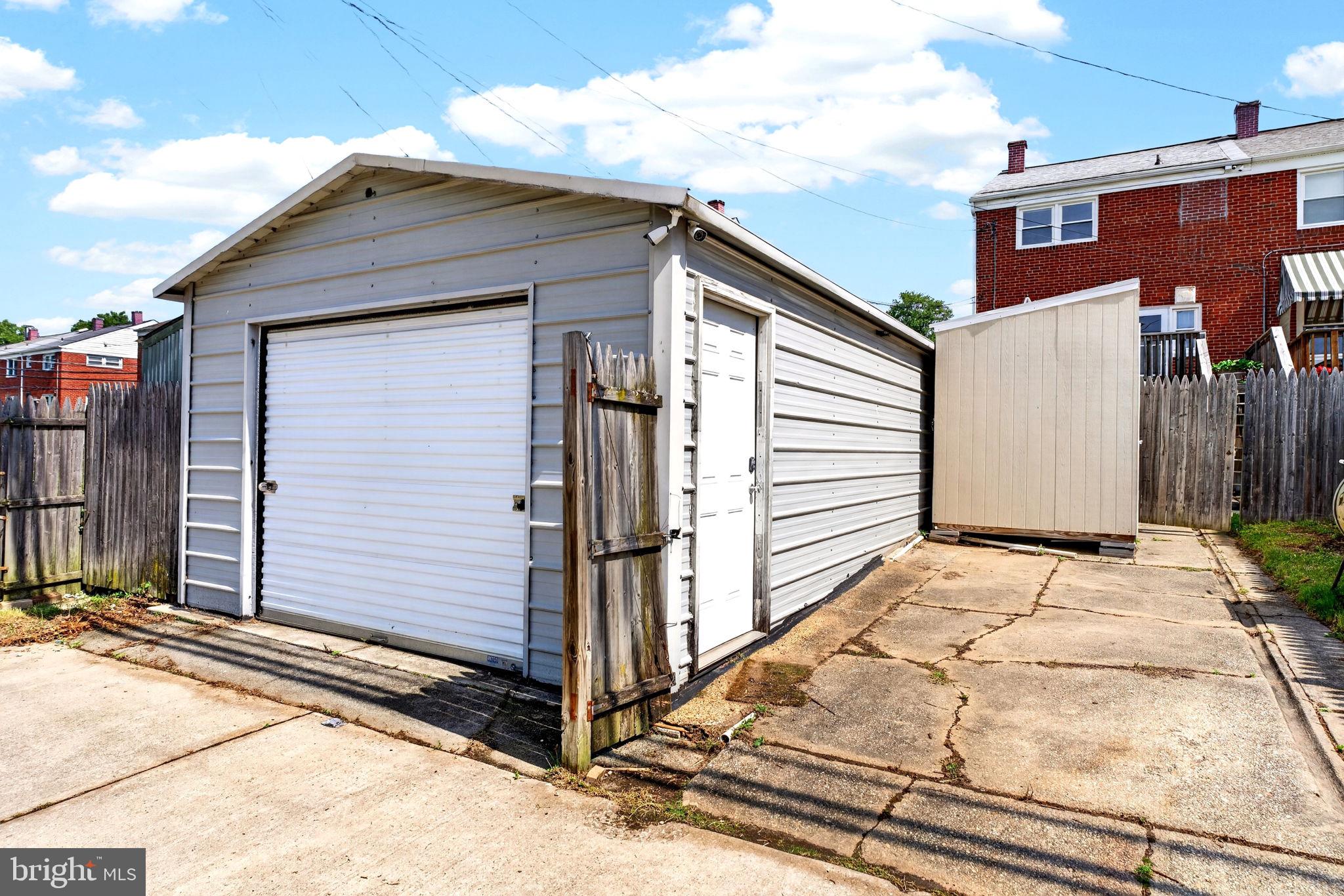 OAKLEIGH - Residential