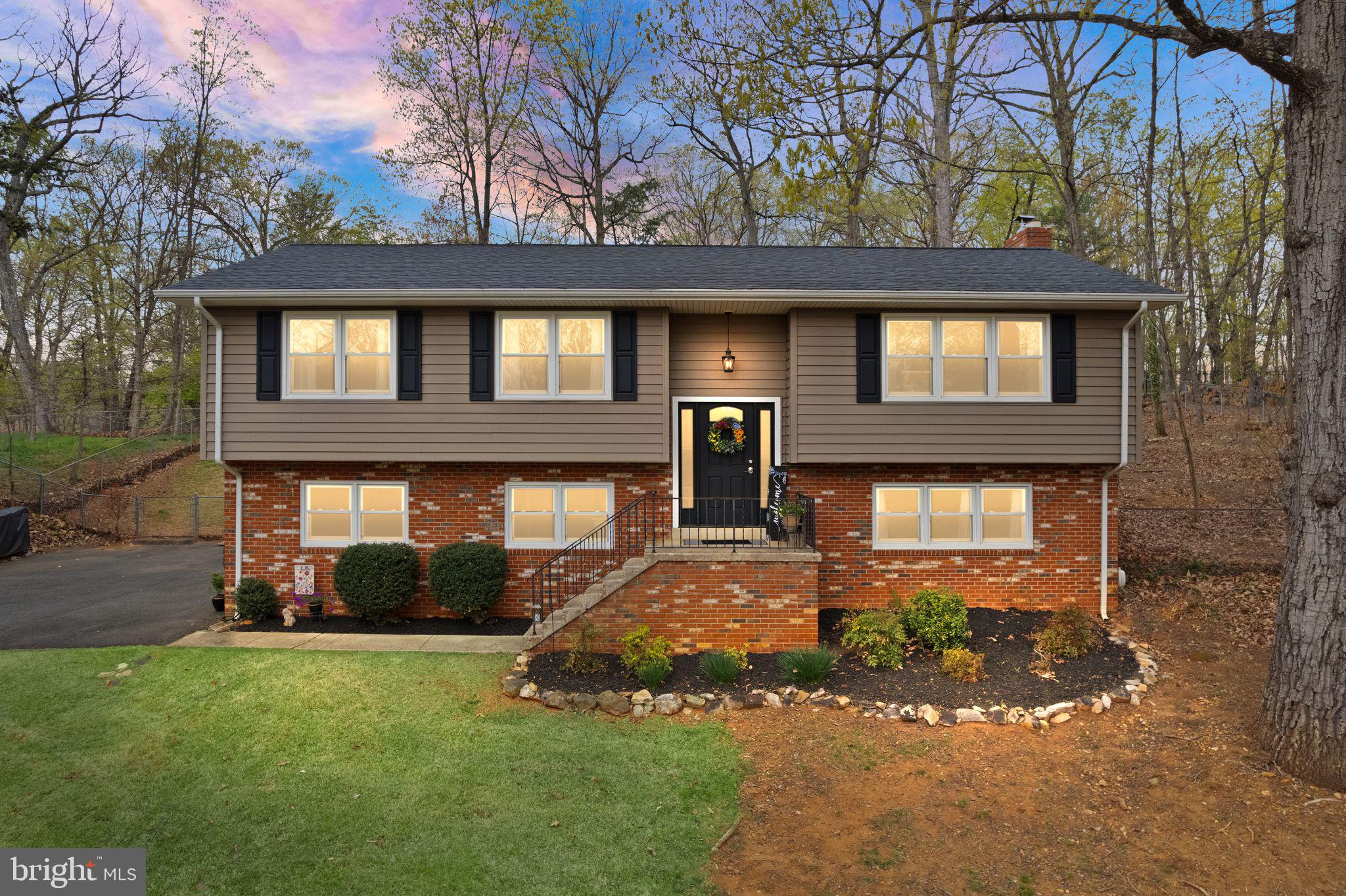 WARREN ESTATES - Residential