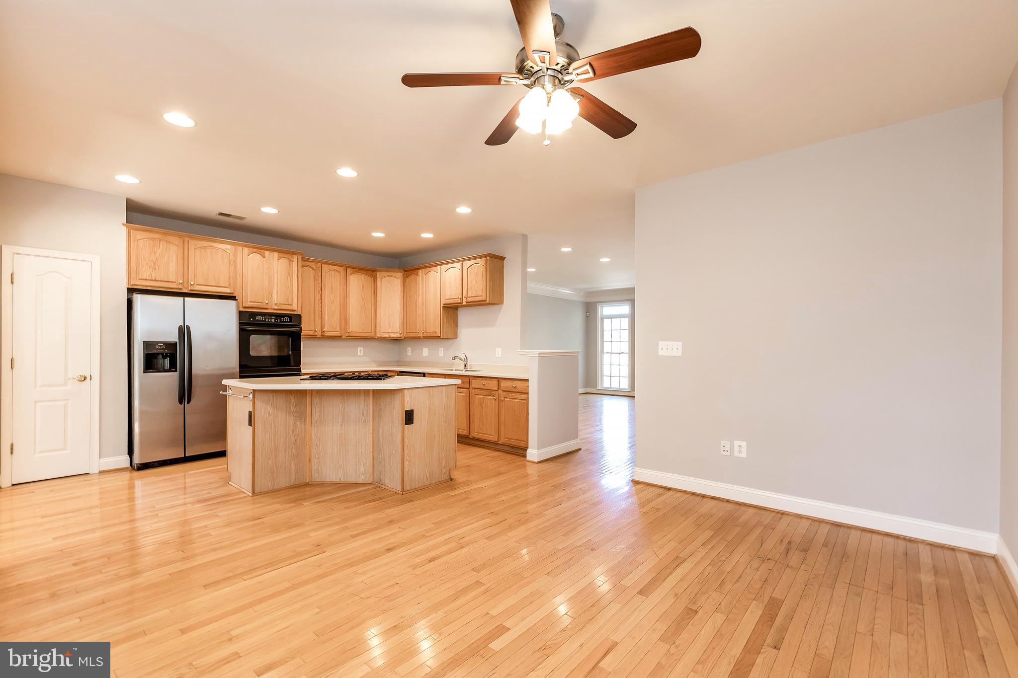 CYRANDALL VALLEY - Residential Lease