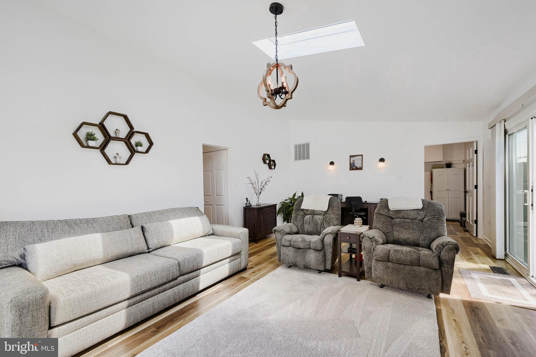 MURRAY POINT - Residential