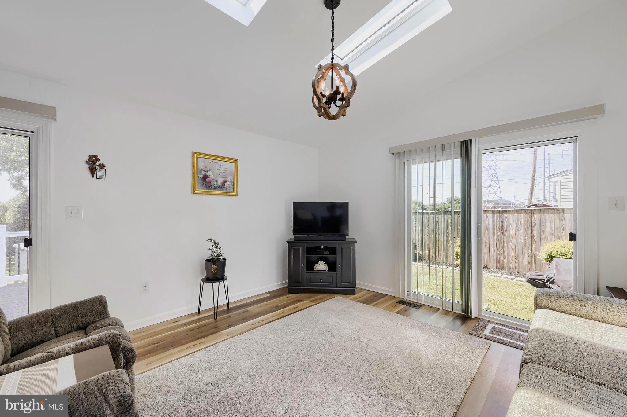 MURRAY POINT - Residential