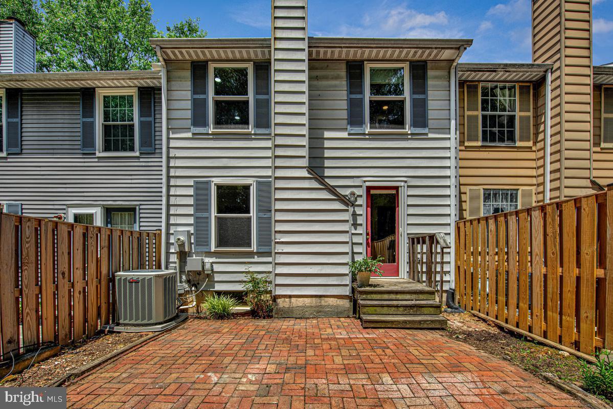 GLEN ORA - Residential