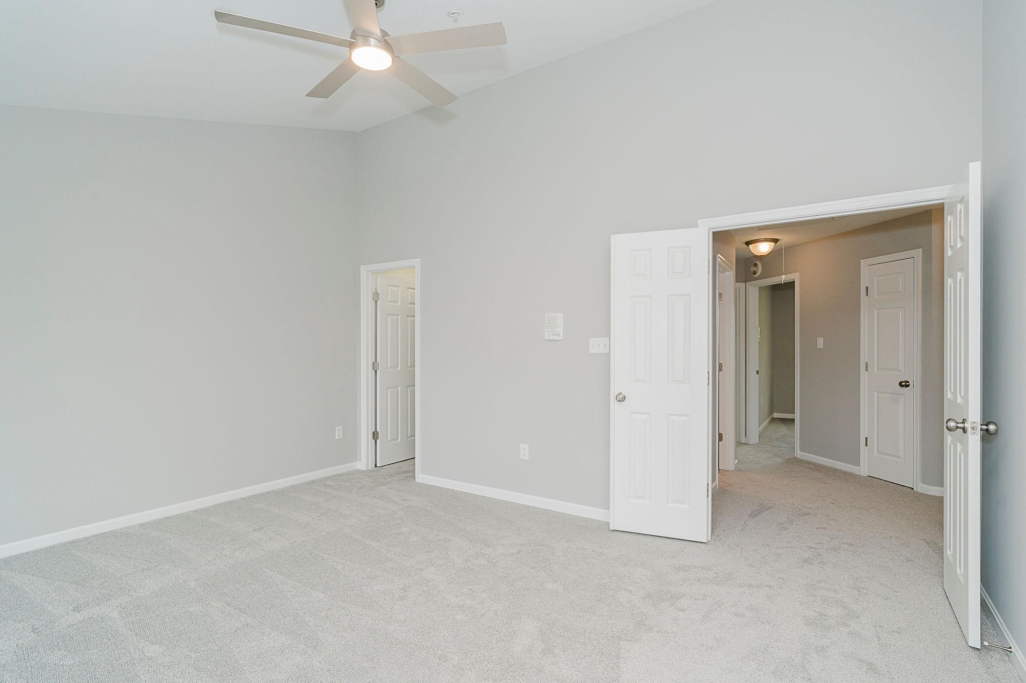 WELLINGTON TRACE - Residential