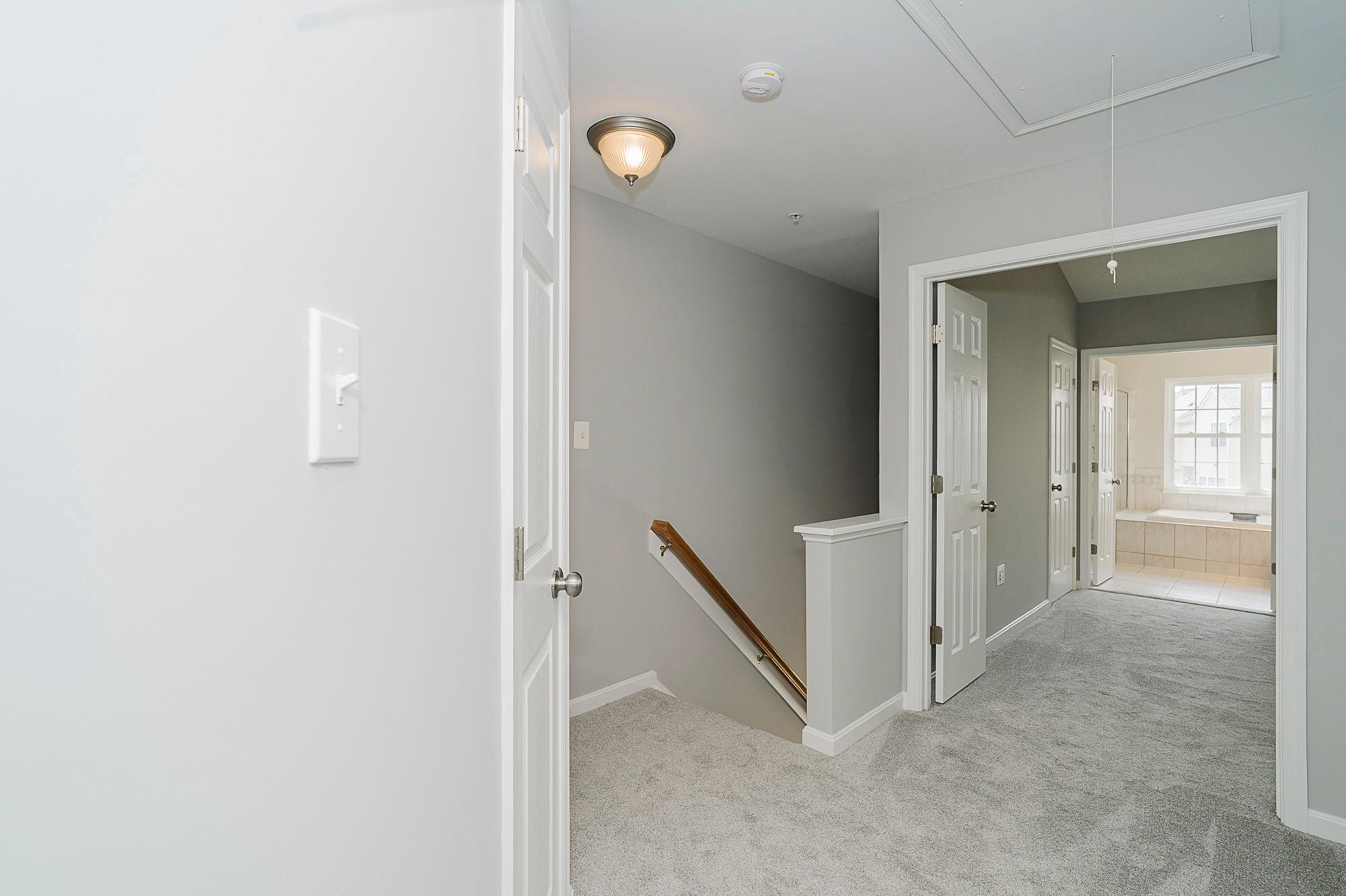 WELLINGTON TRACE - Residential