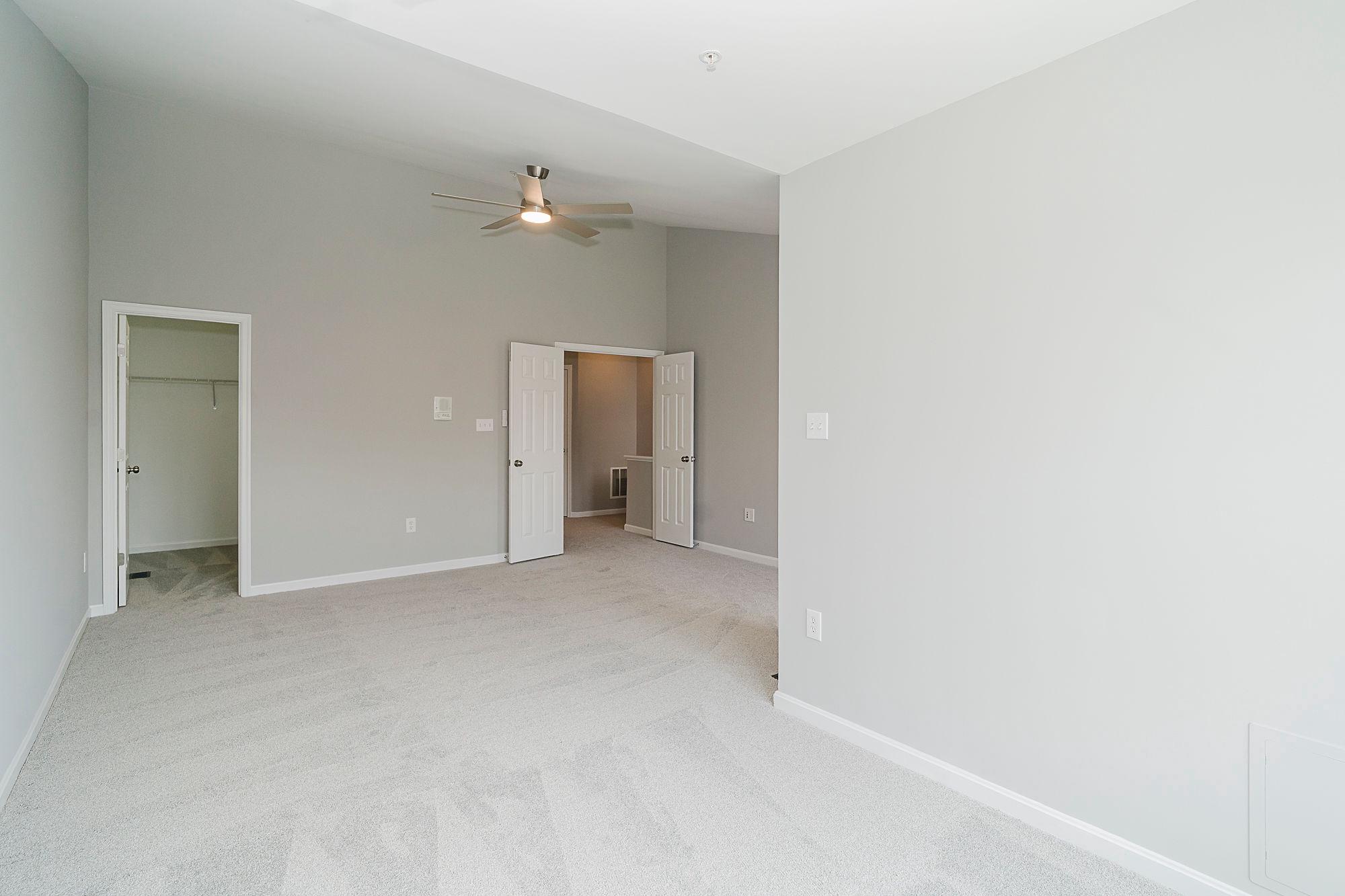 WELLINGTON TRACE - Residential