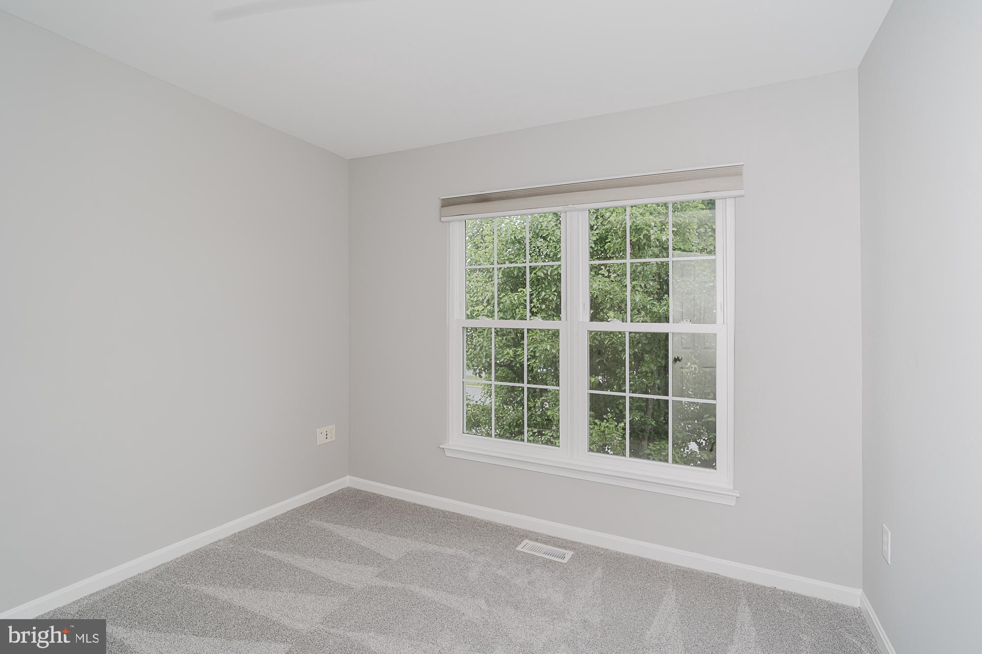 WELLINGTON TRACE - Residential