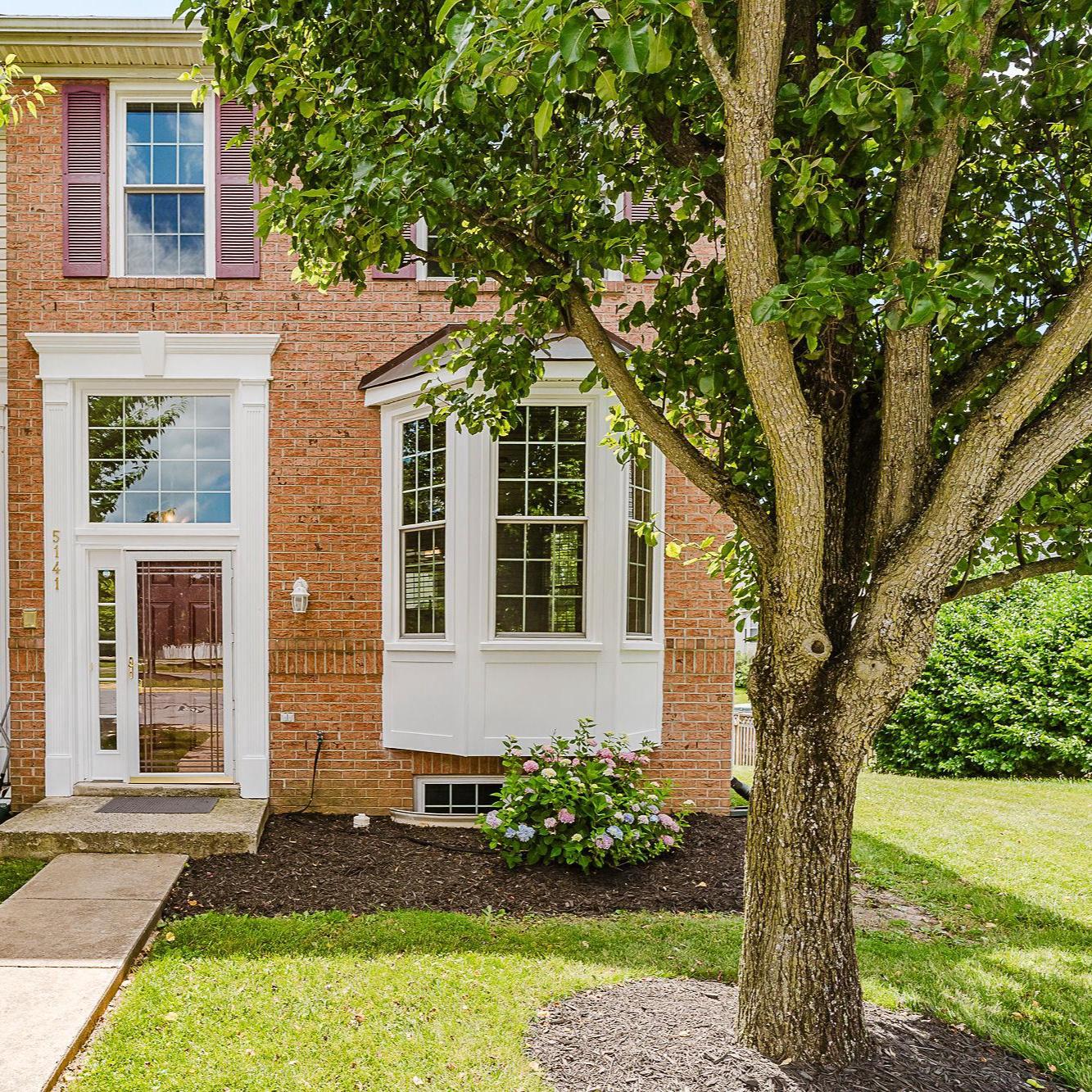 WELLINGTON TRACE - Residential