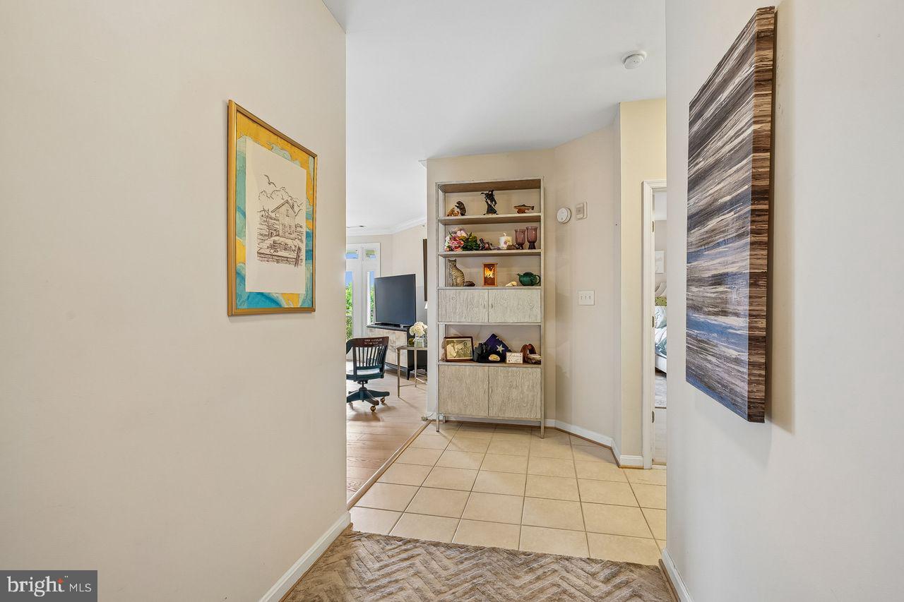 POTOMAC POINTE - Residential