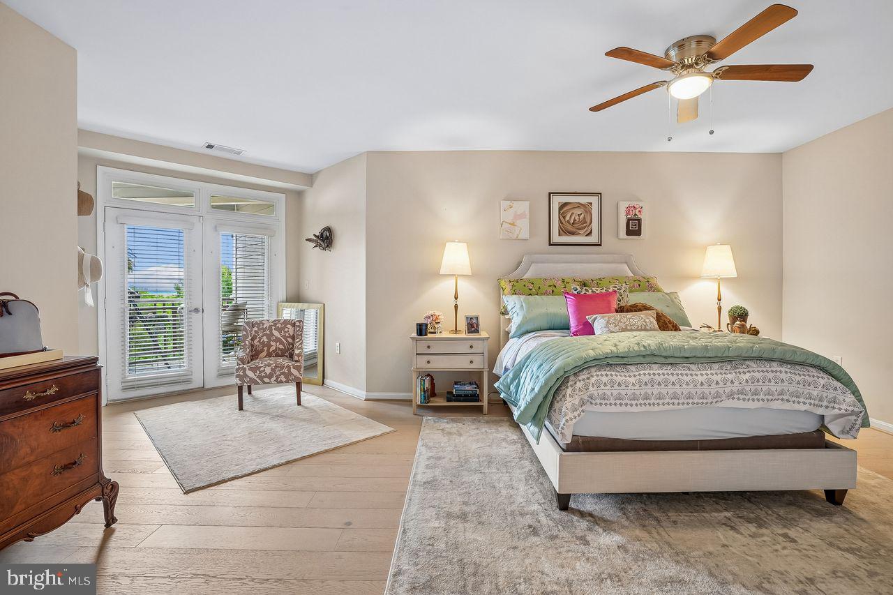 POTOMAC POINTE - Residential