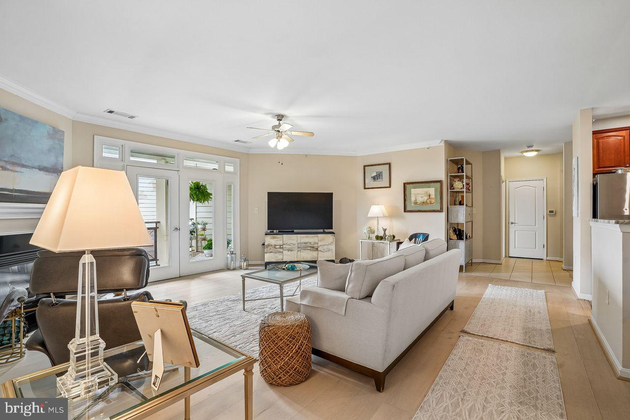 POTOMAC POINTE - Residential