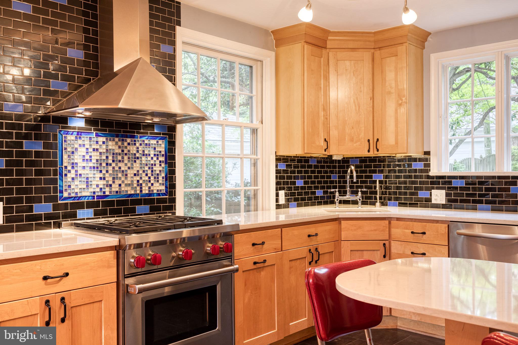 ROLAND PARK - Residential