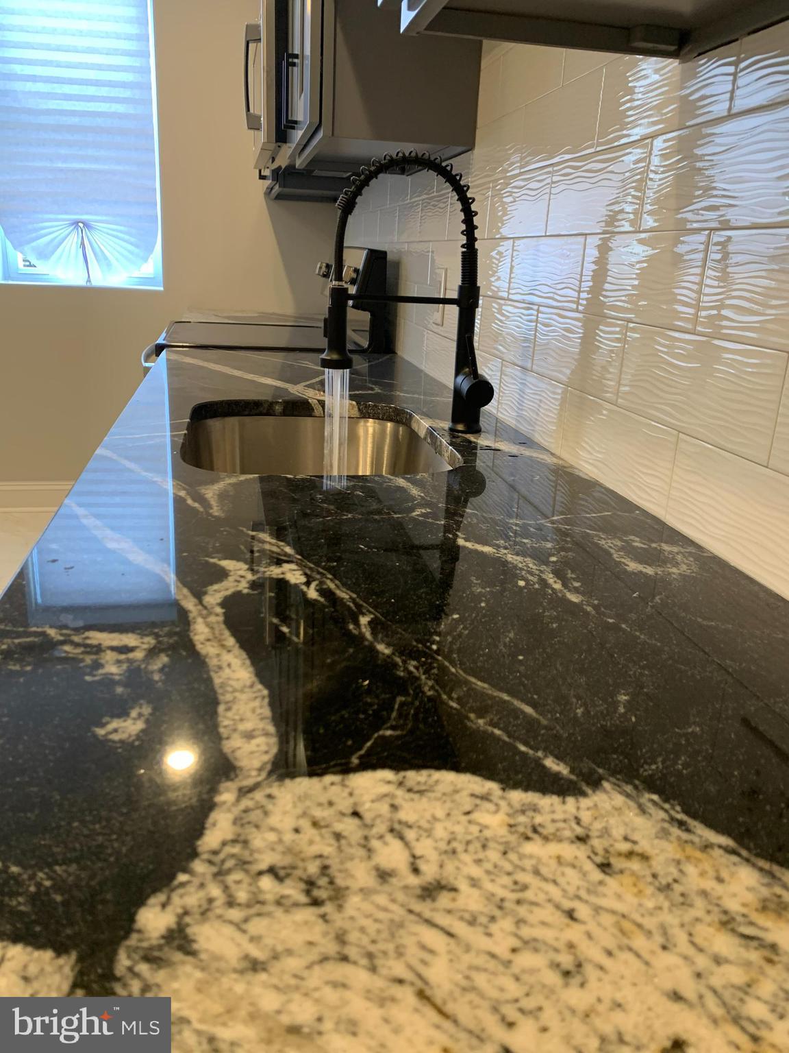 OXFORD CIRCLE - Residential Lease