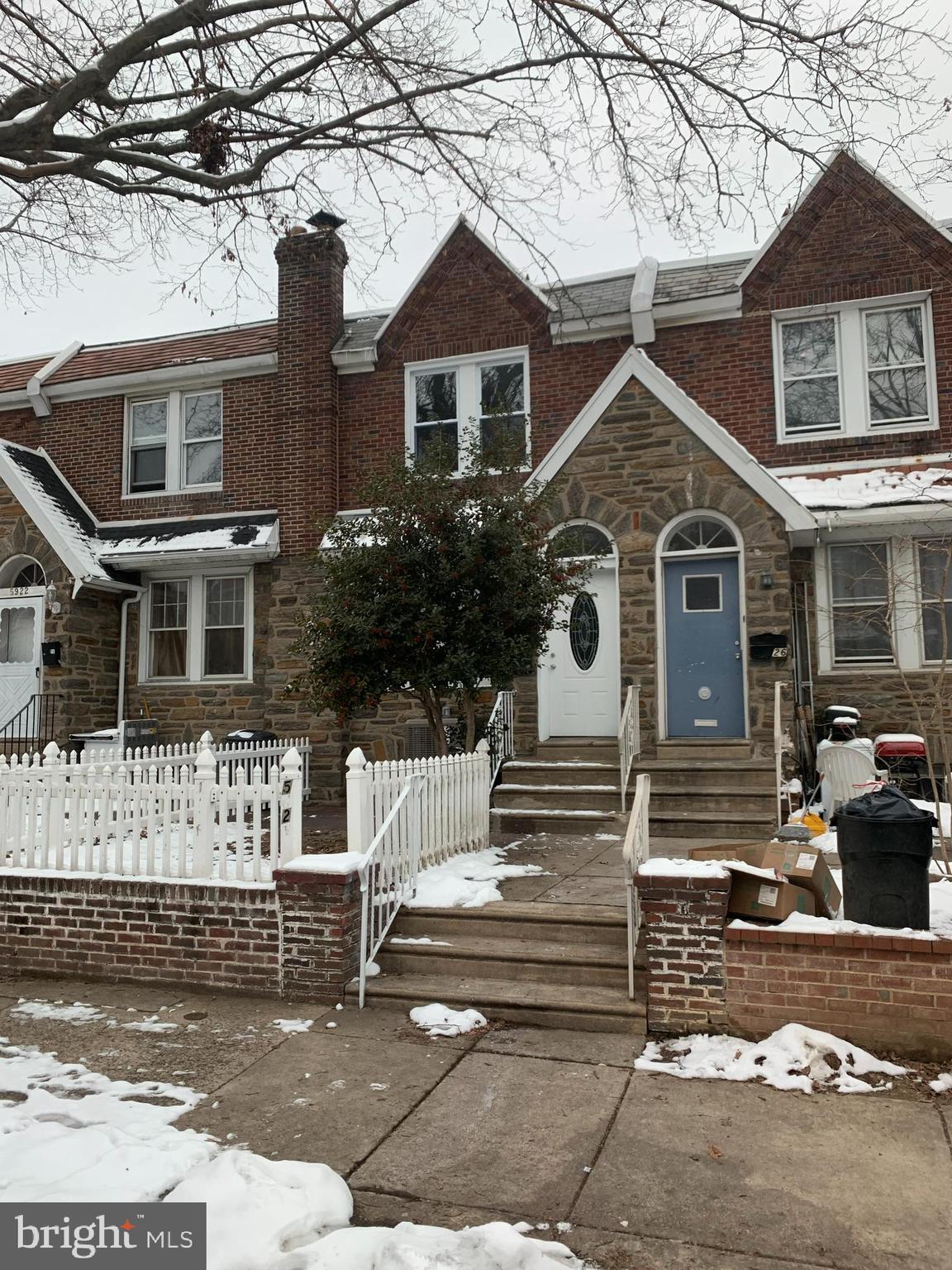 OXFORD CIRCLE - Residential Lease