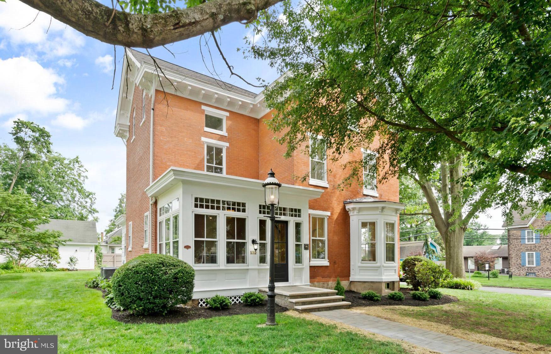 DOYLESTOWN BORO - Residential