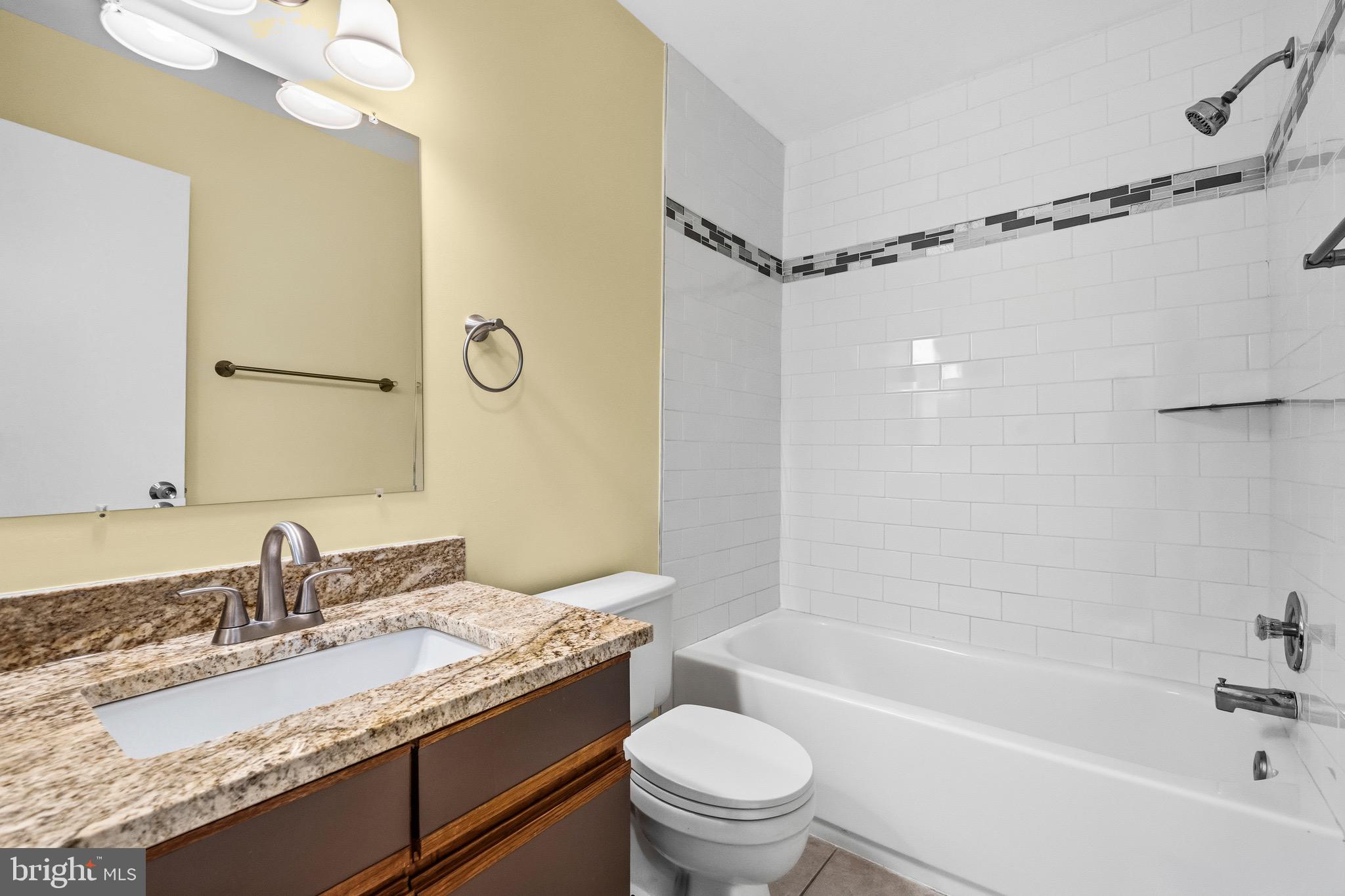 GLENSFORD - Residential
