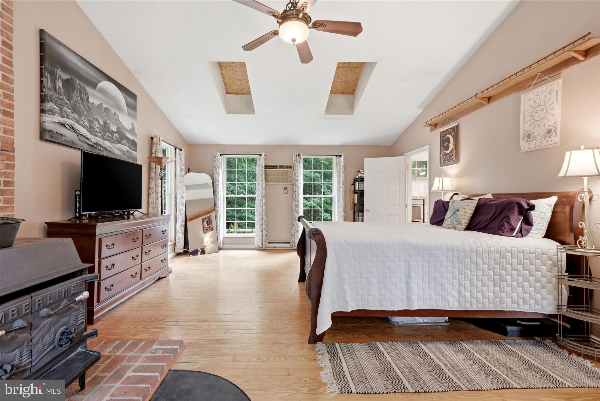 SHANNONDALE - Residential