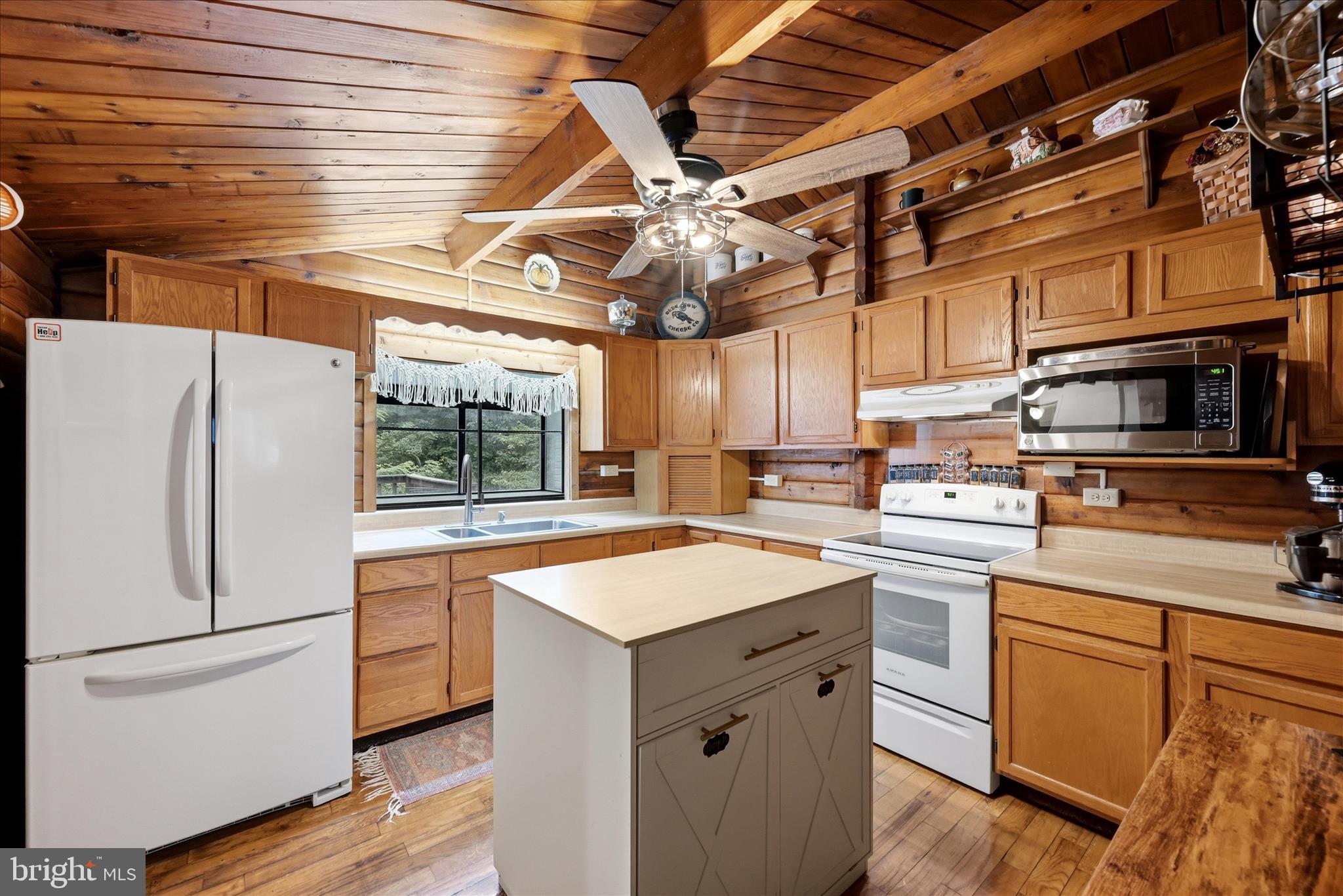 SHANNONDALE - Residential