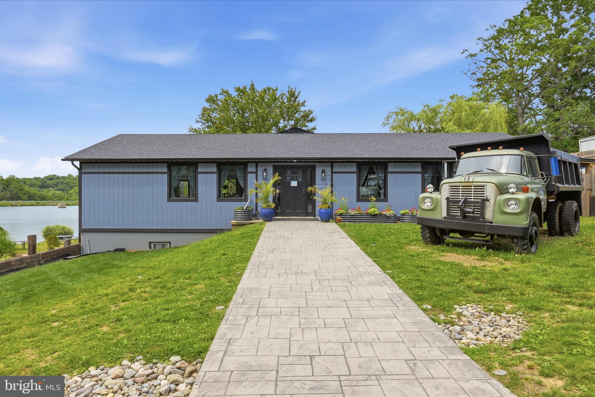 SHANNONDALE - Residential