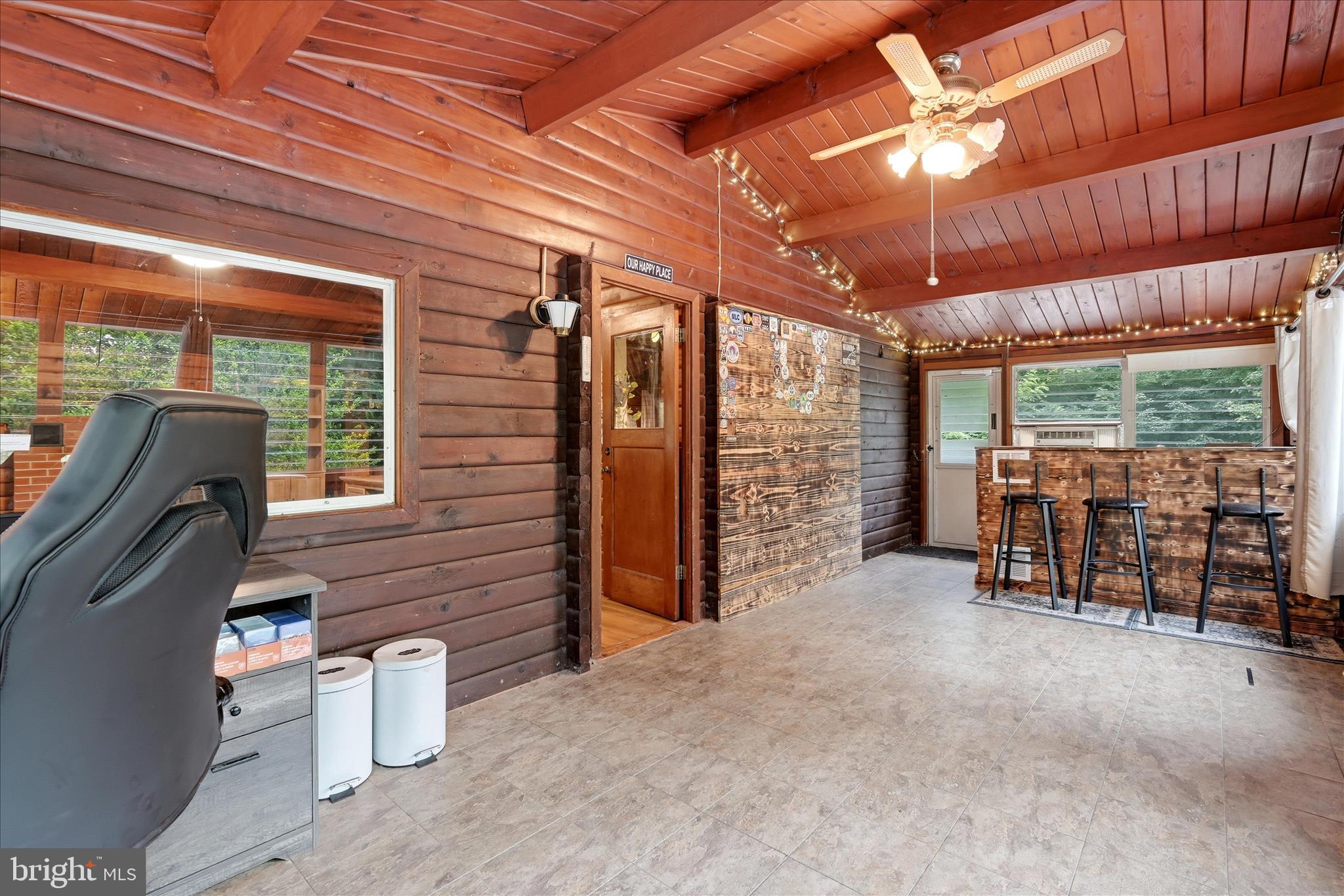 SHANNONDALE - Residential