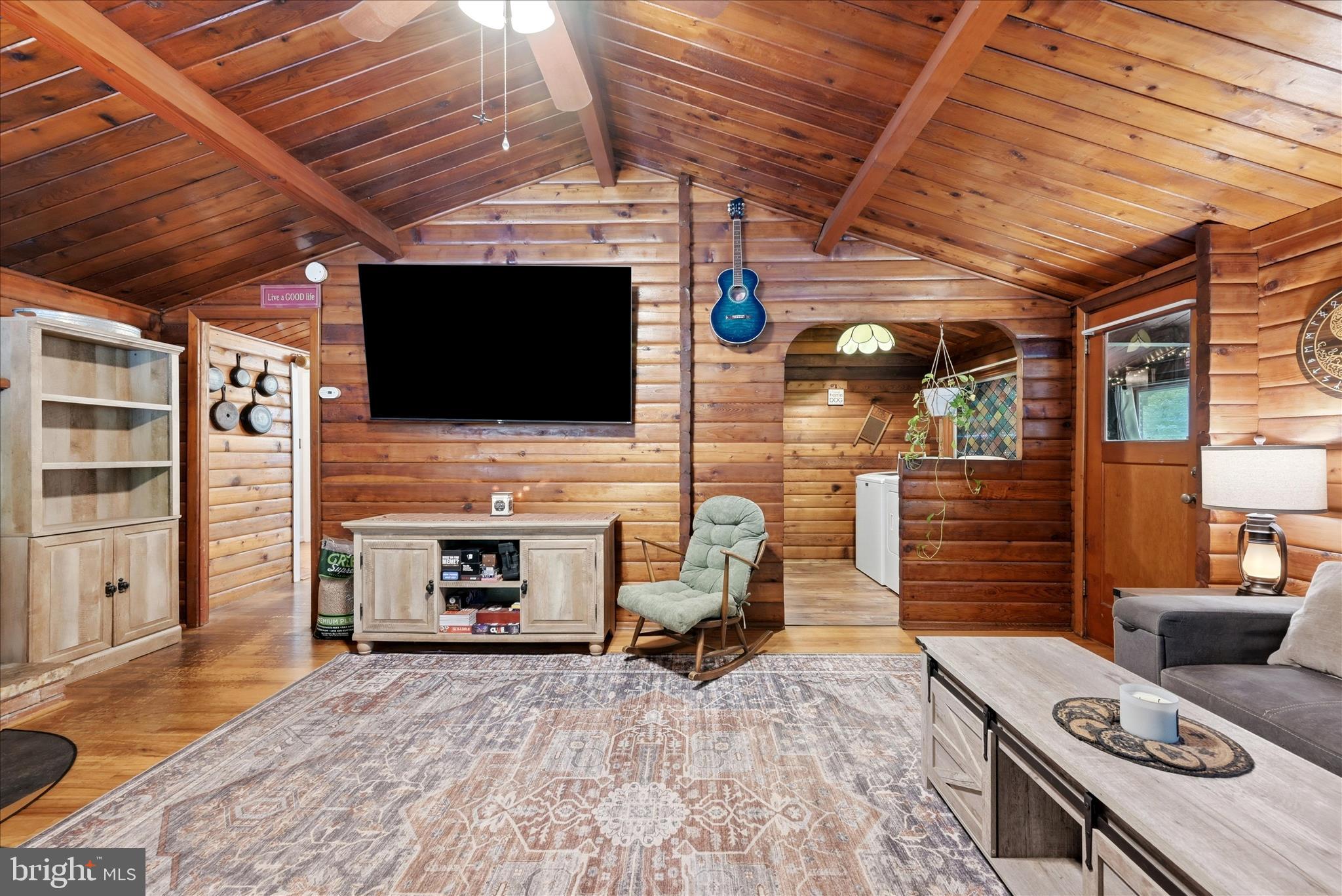 SHANNONDALE - Residential