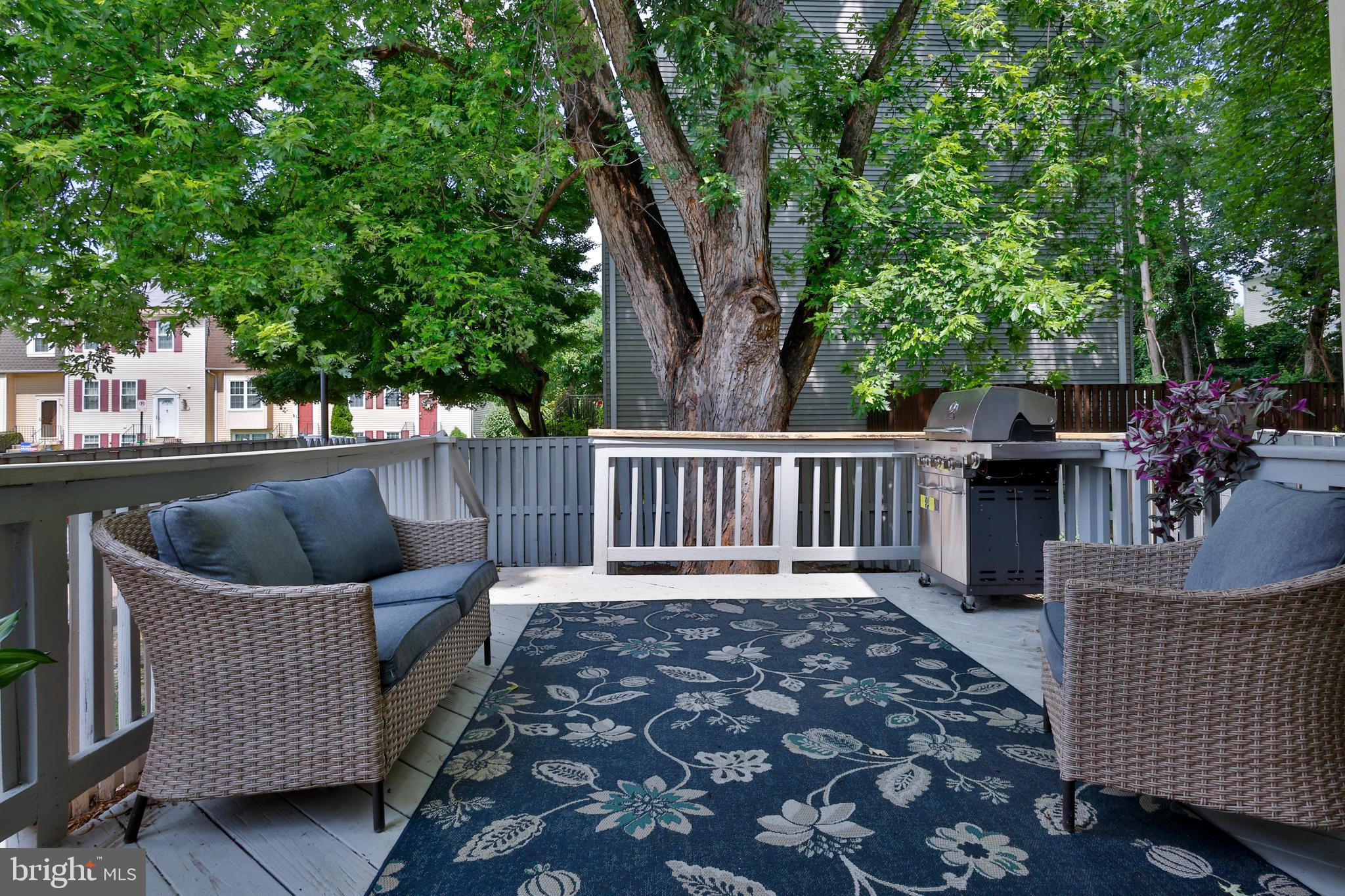 GERMANTOWN VIEW - Residential