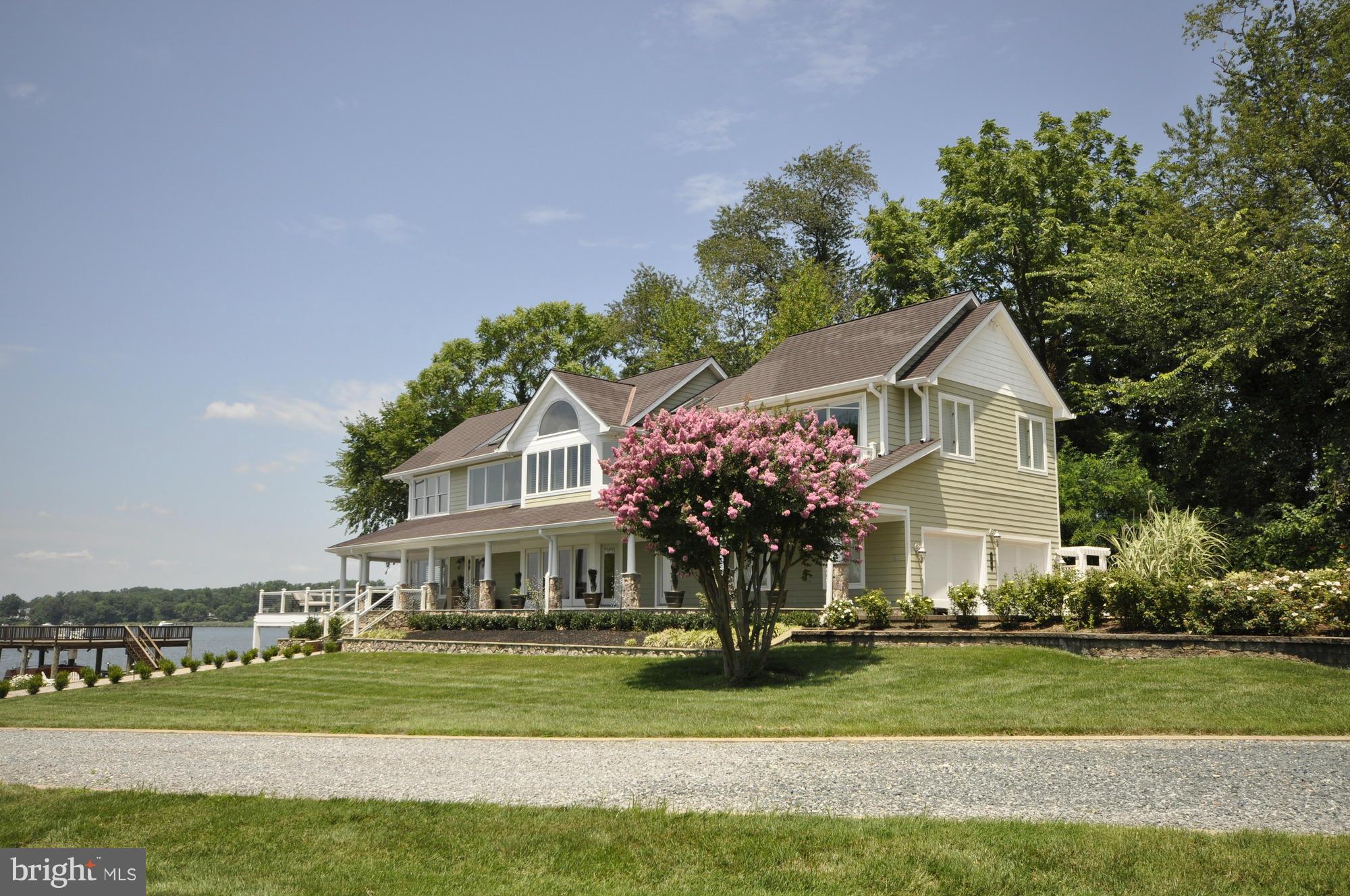 WILD ROSE SHORES - Residential