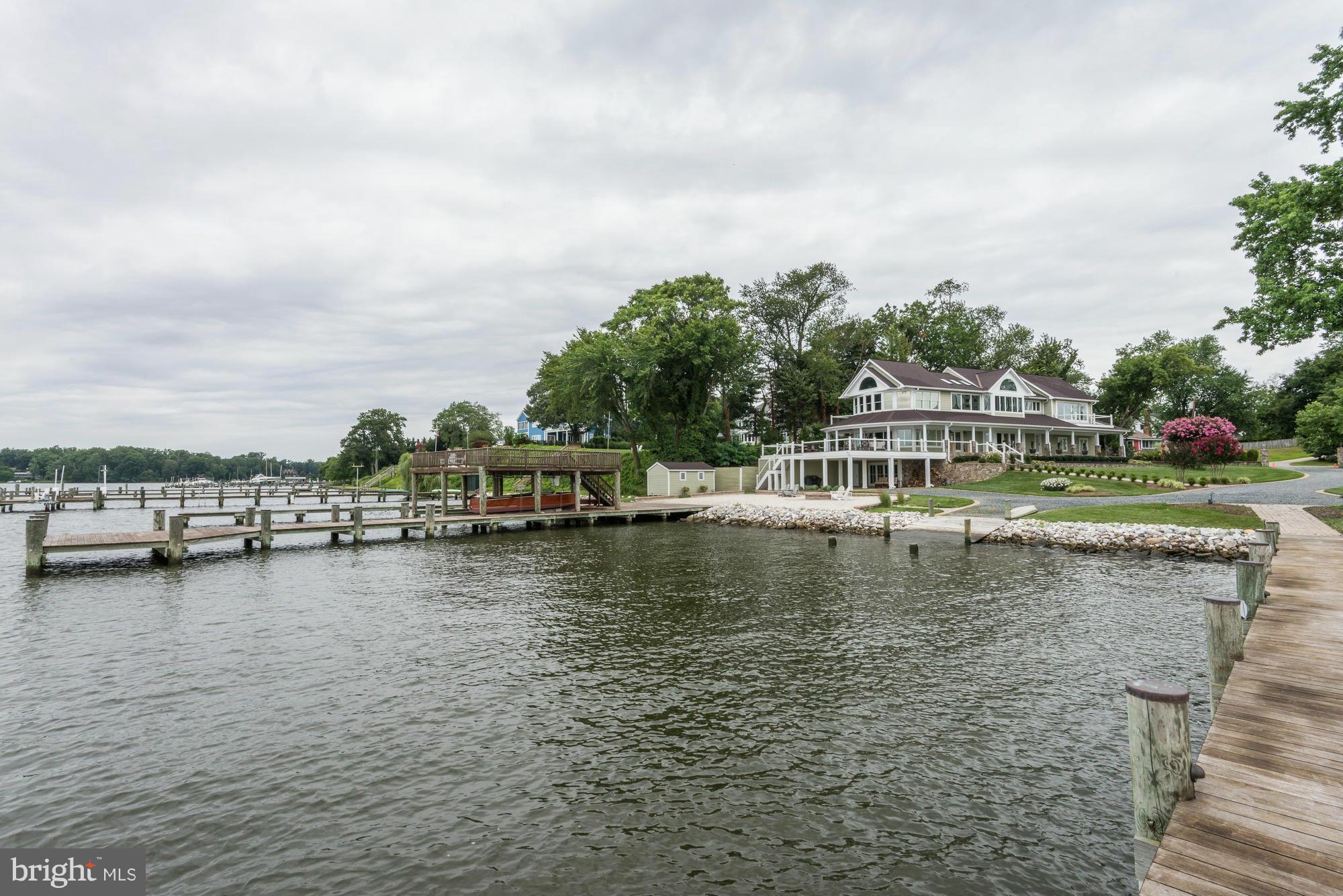 WILD ROSE SHORES - Residential