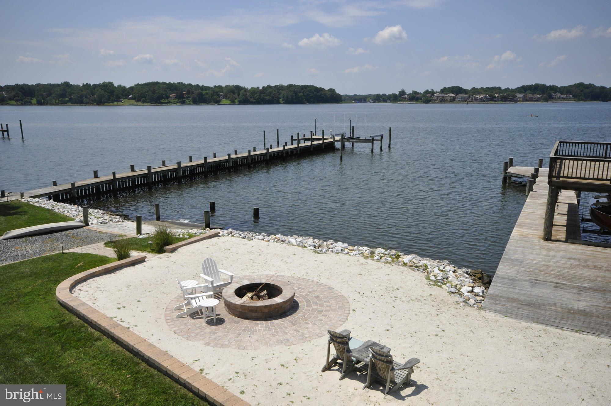 WILD ROSE SHORES - Residential