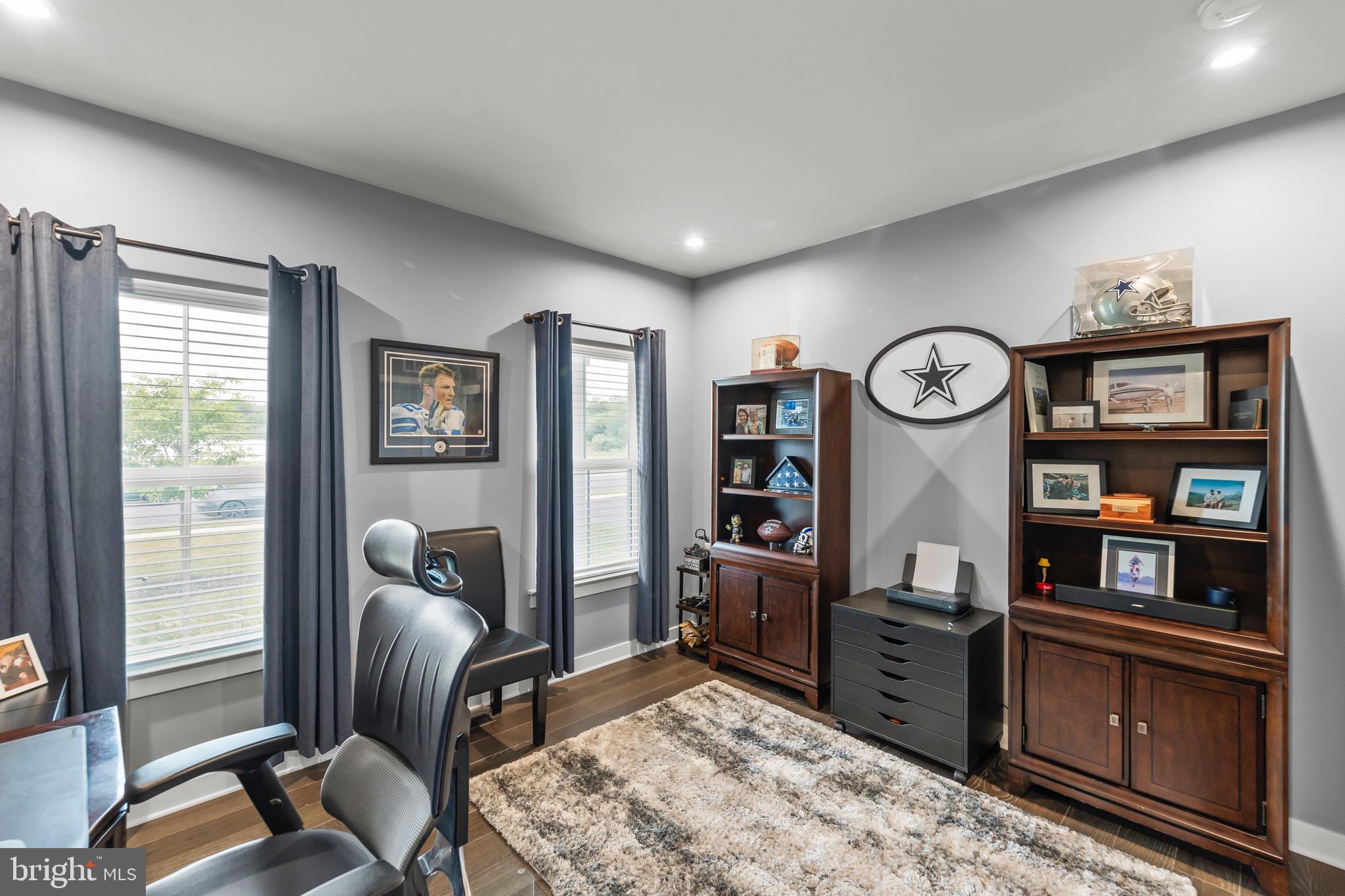 MOUNTAIN VIEW ESTATES - Residential