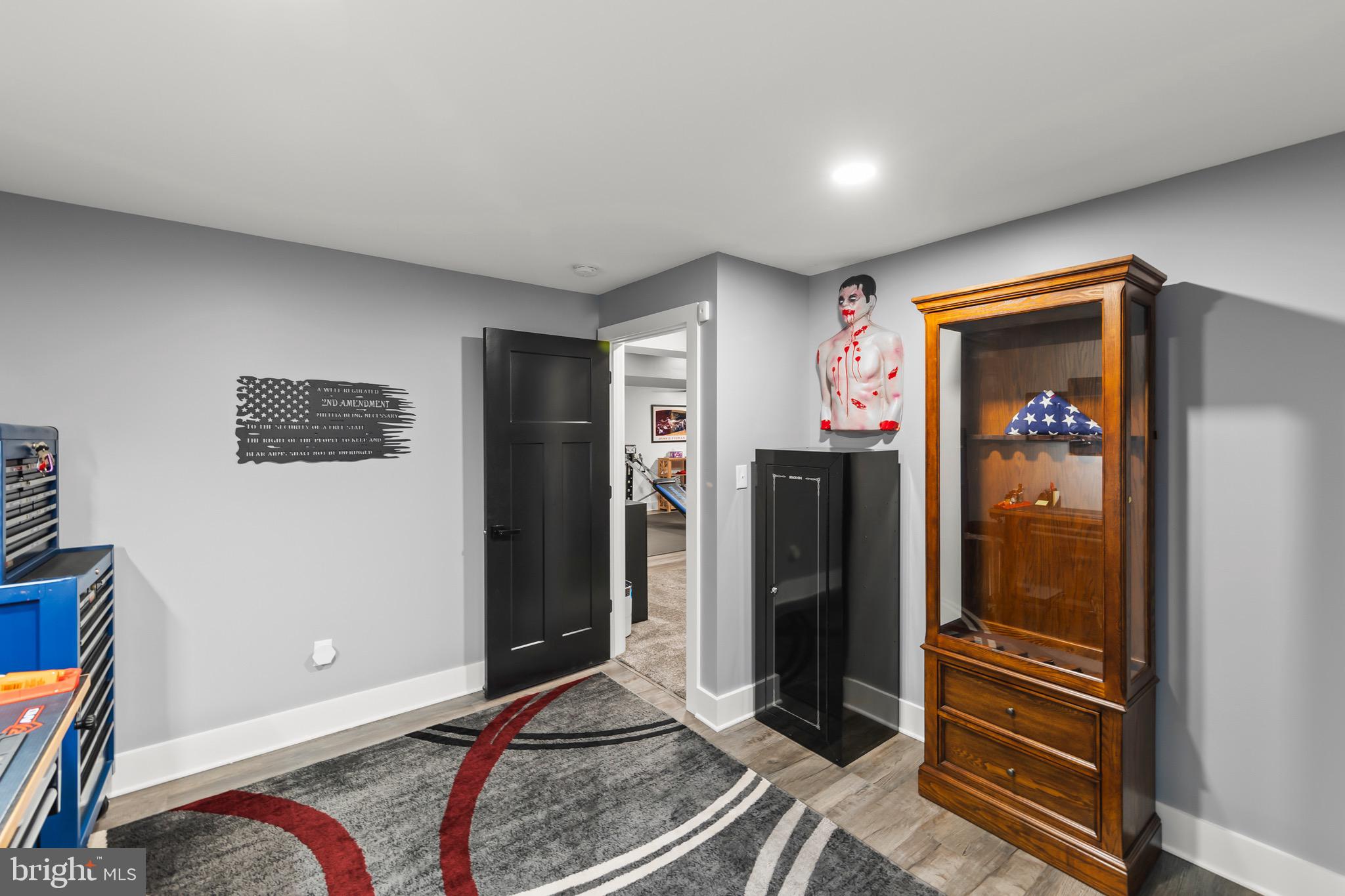 MOUNTAIN VIEW ESTATES - Residential