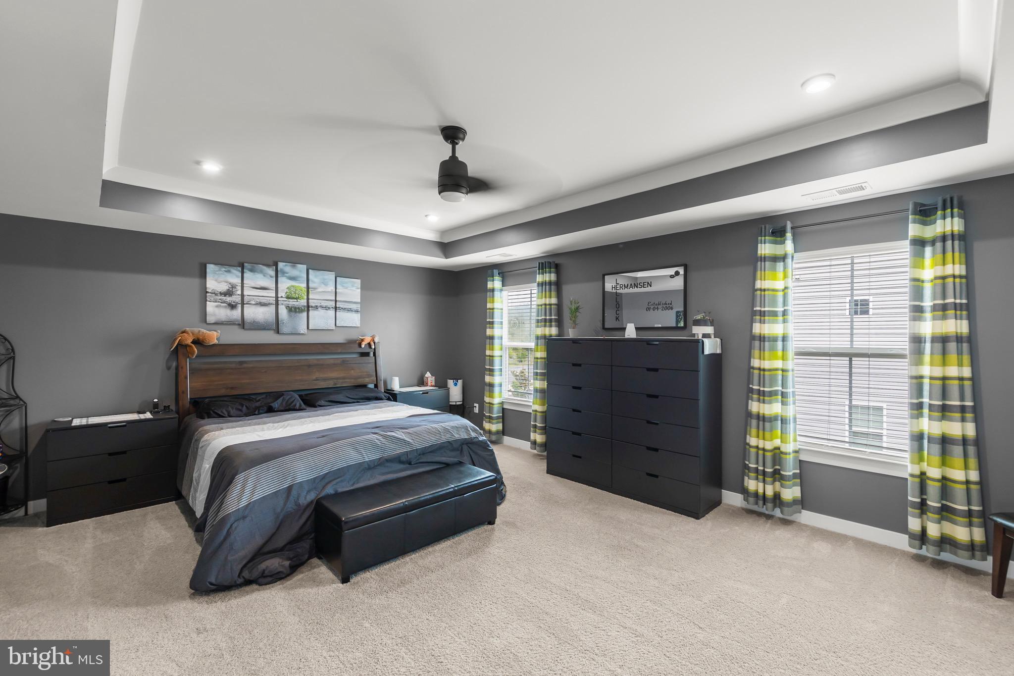 MOUNTAIN VIEW ESTATES - Residential