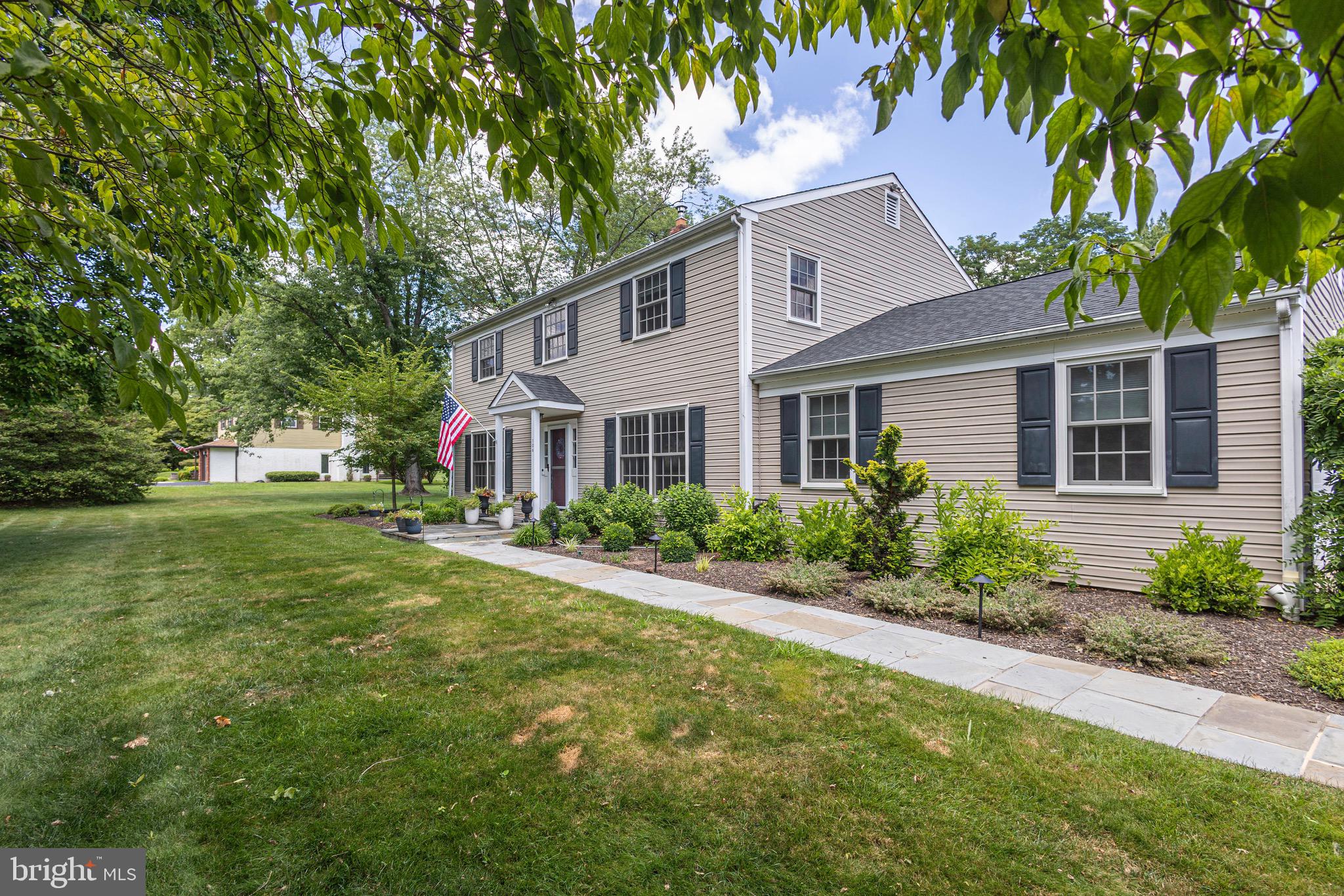 MOUNT EYRE MANOR - Residential