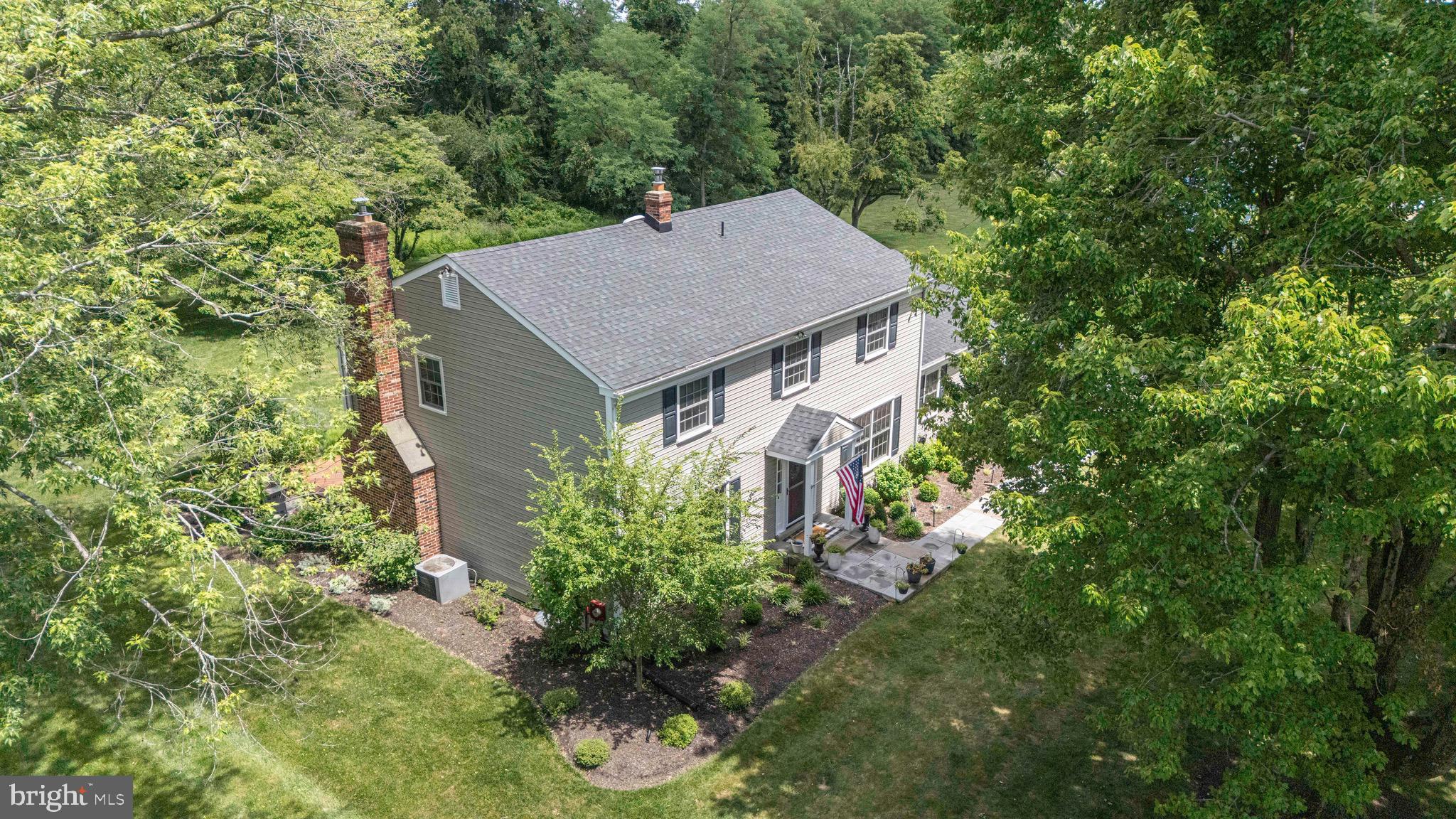 MOUNT EYRE MANOR - Residential