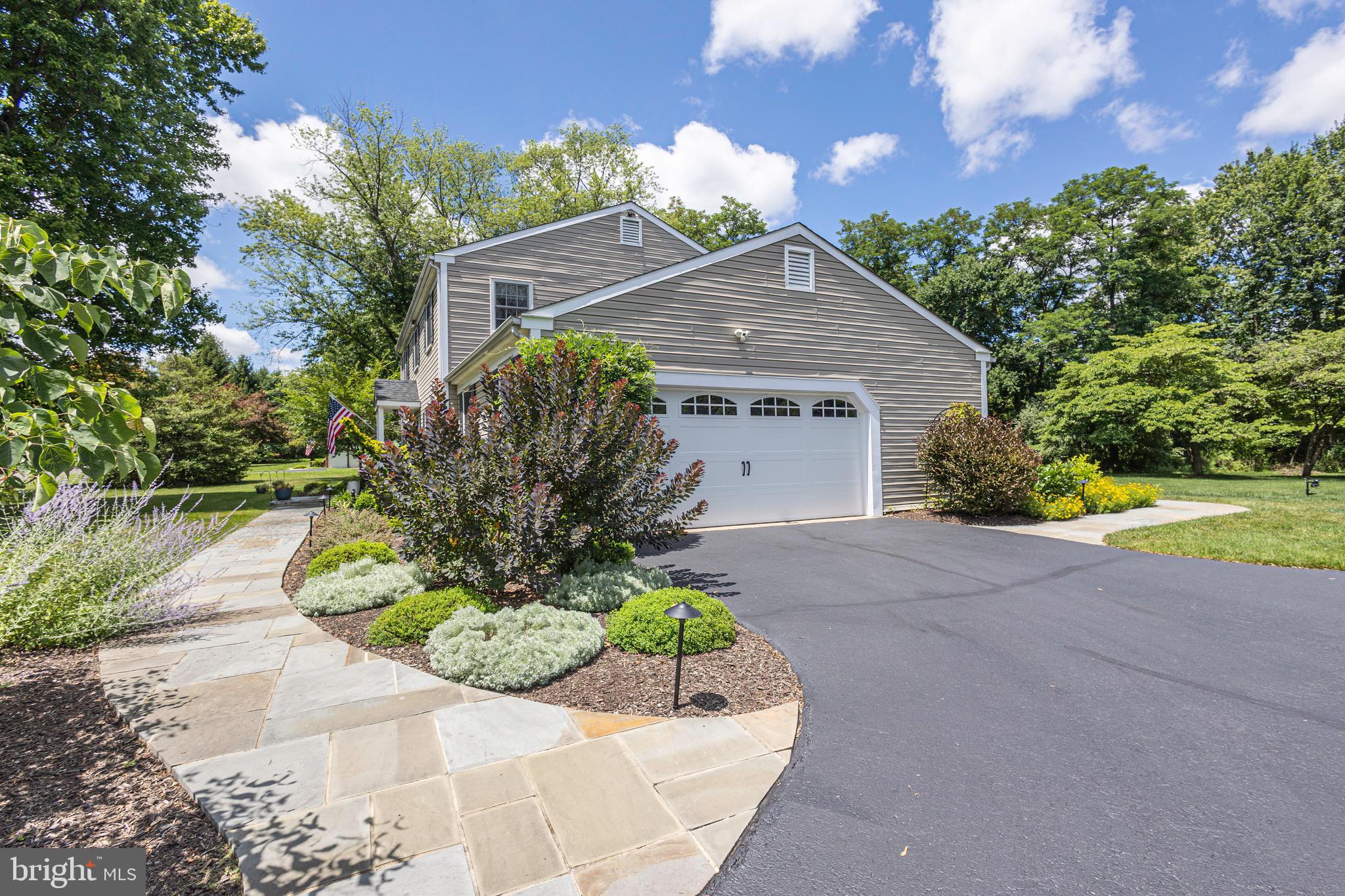MOUNT EYRE MANOR - Residential
