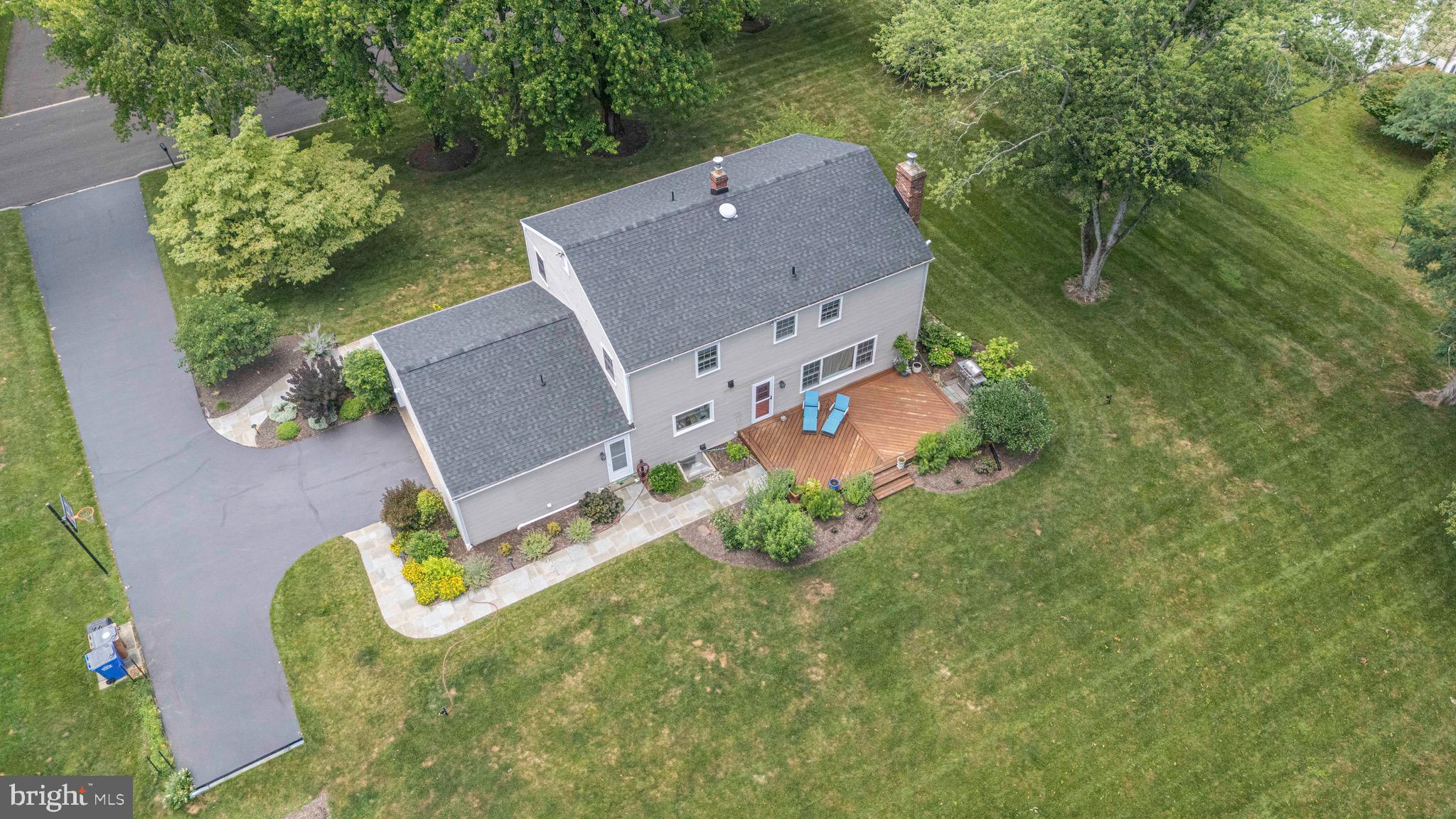 MOUNT EYRE MANOR - Residential