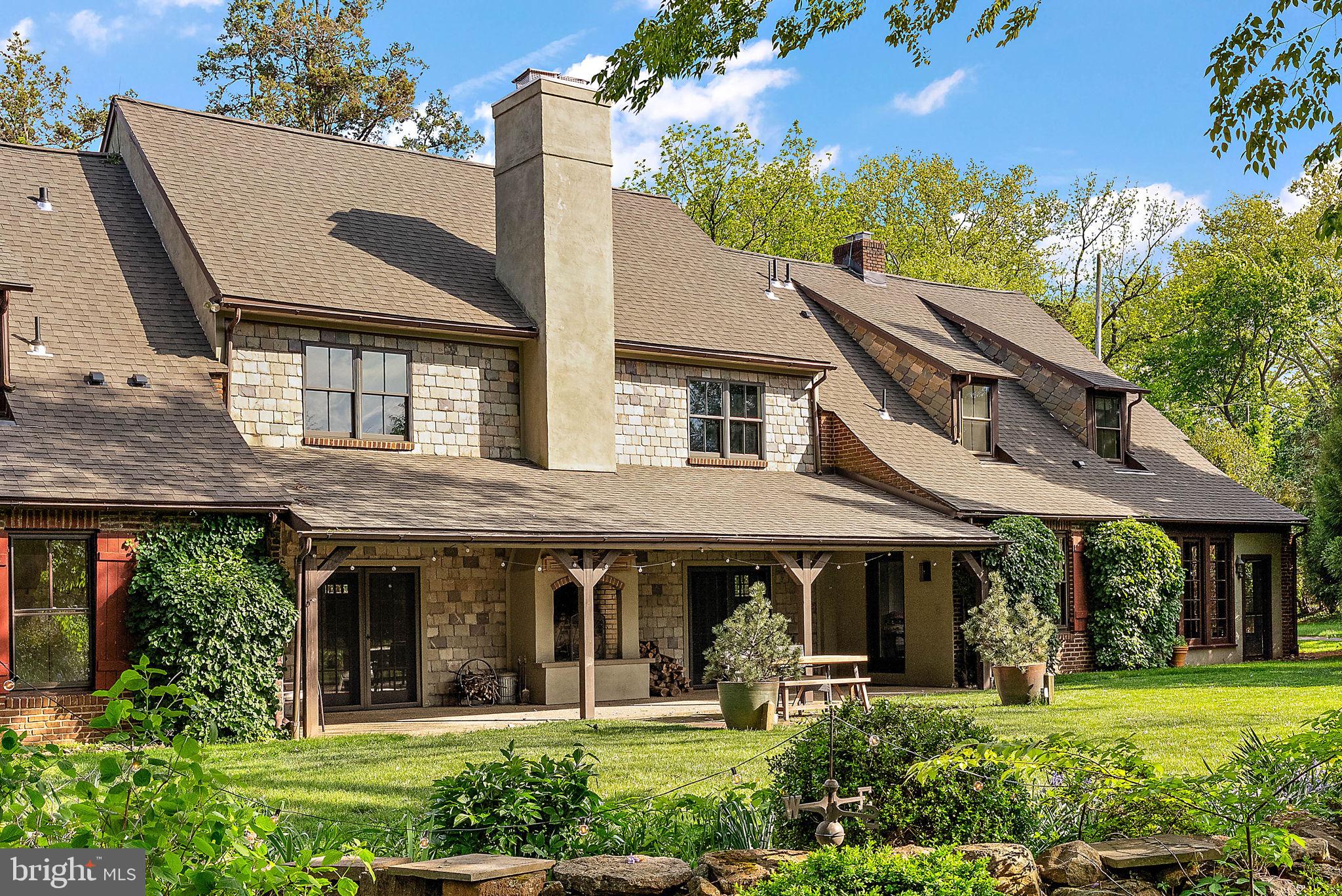 CENTREVILLE - Residential