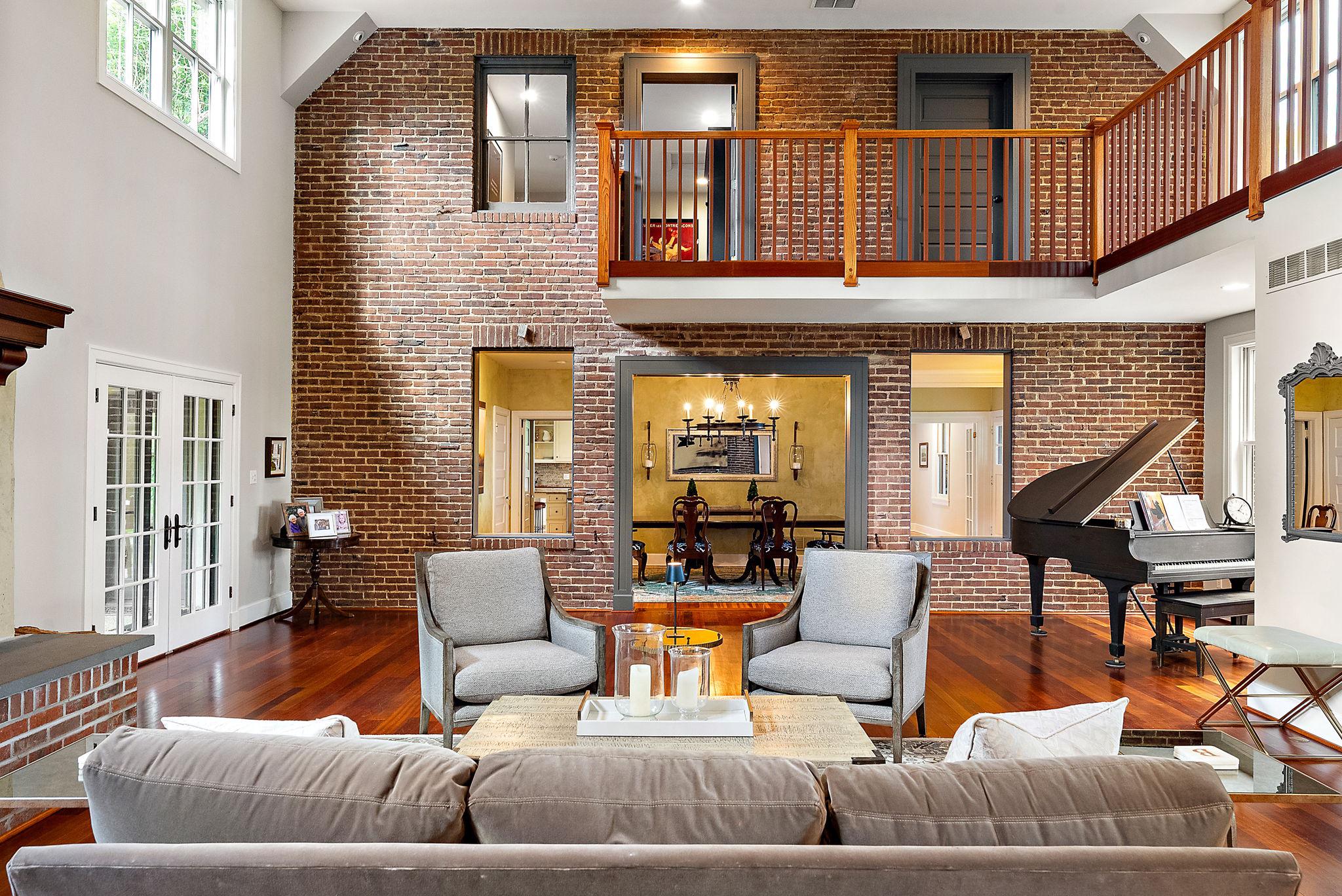 CENTREVILLE - Residential