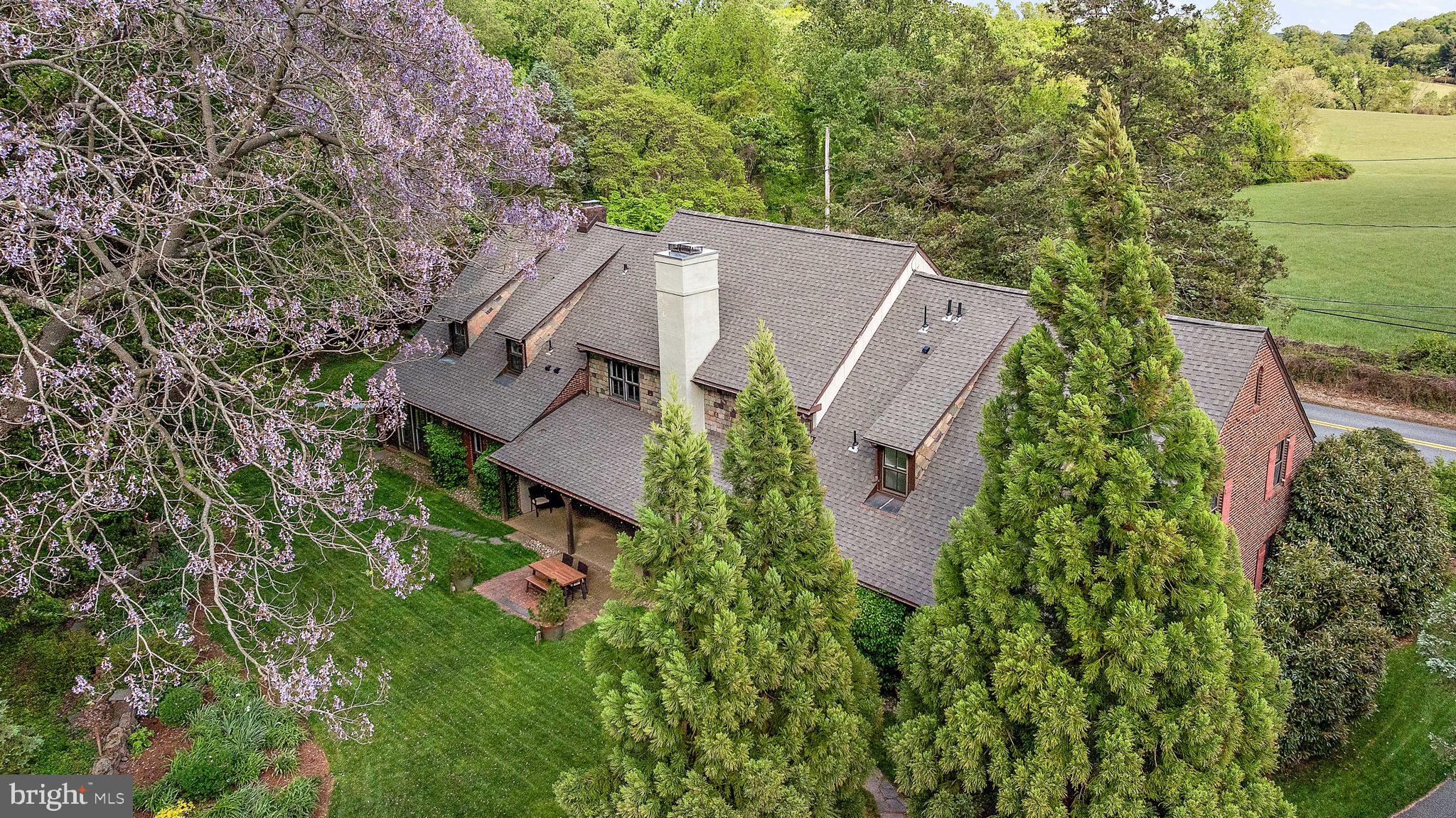 CENTREVILLE - Residential