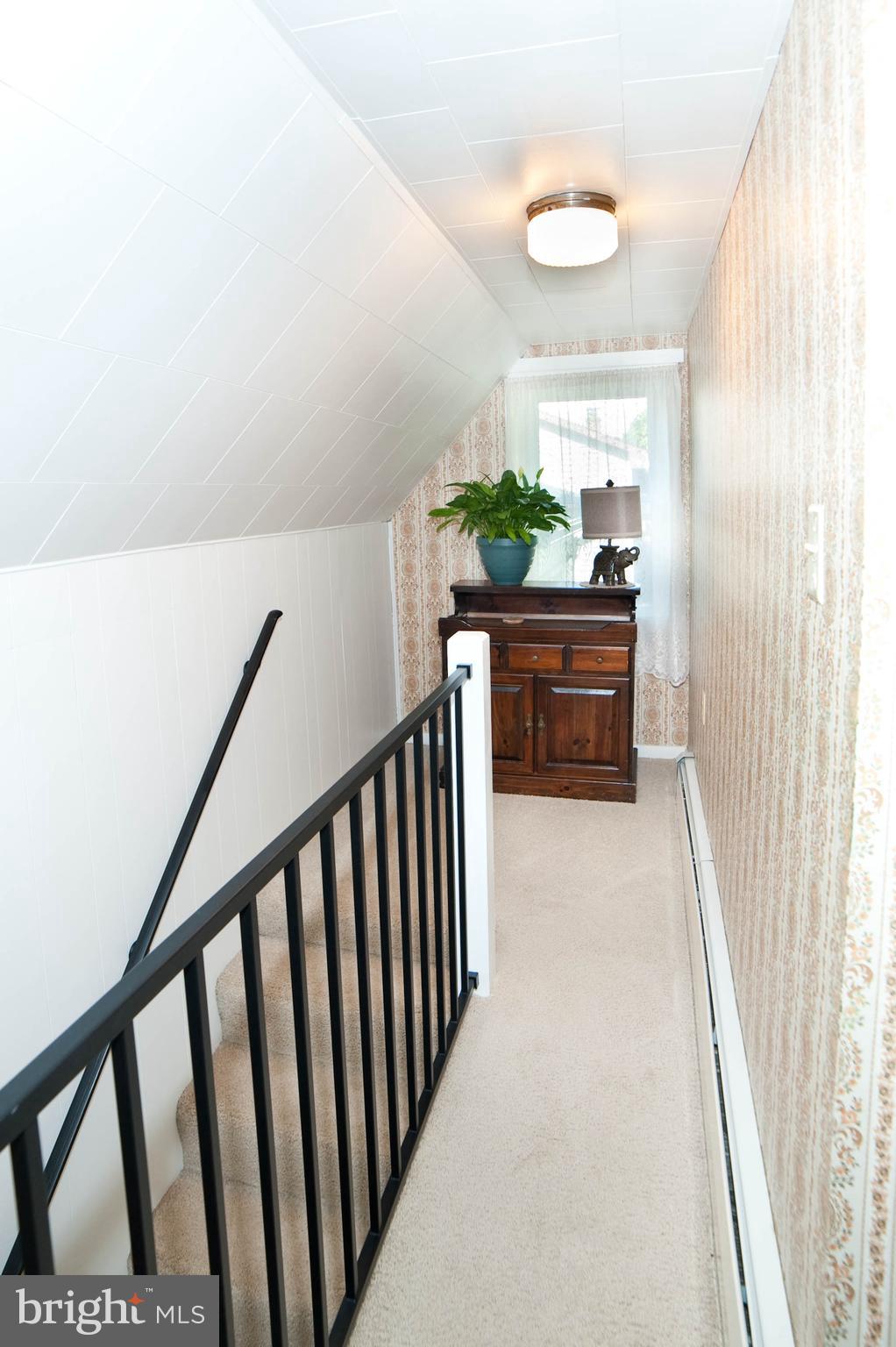 EAST SIDE - Residential