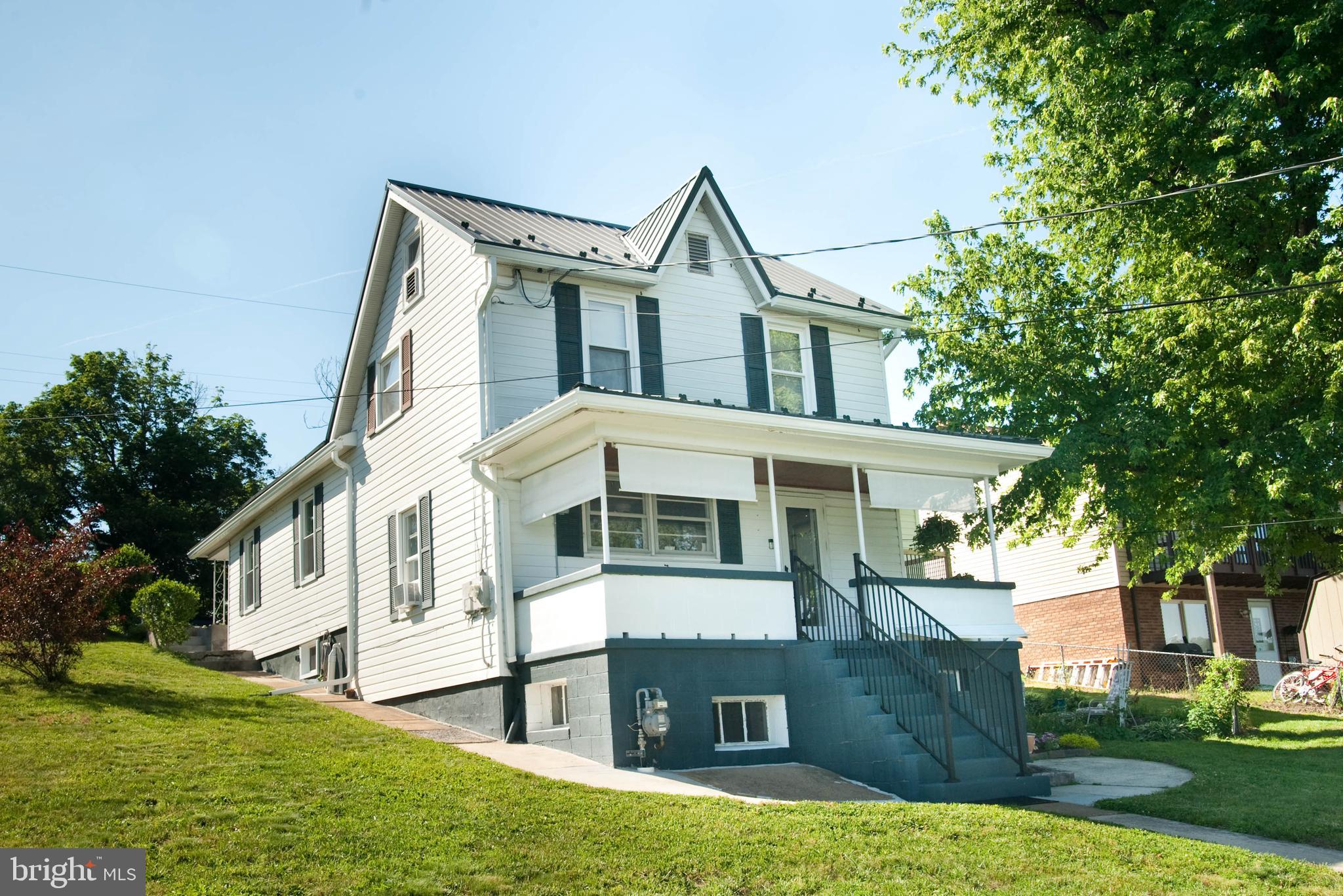 EAST SIDE - Residential