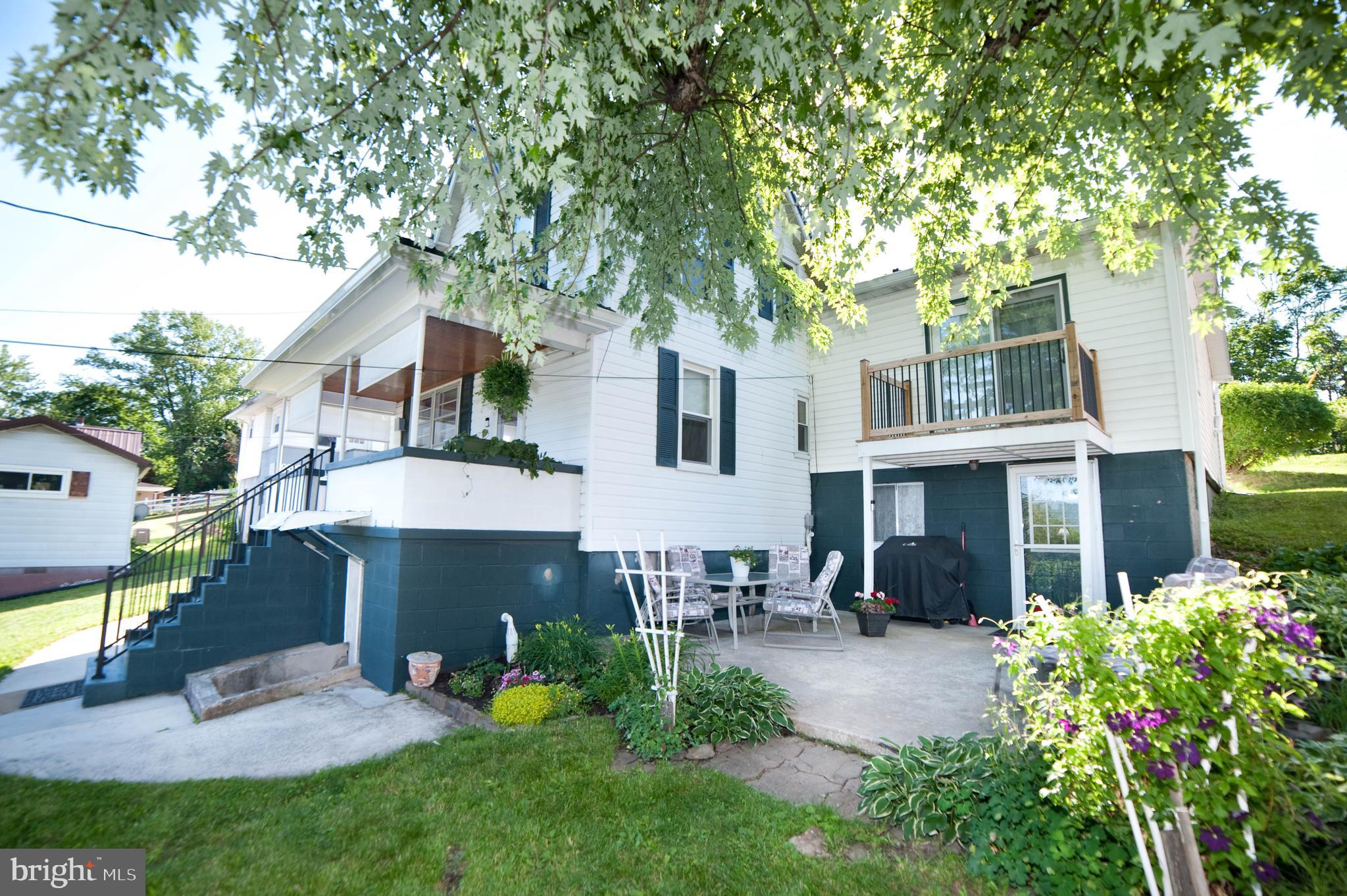 EAST SIDE - Residential