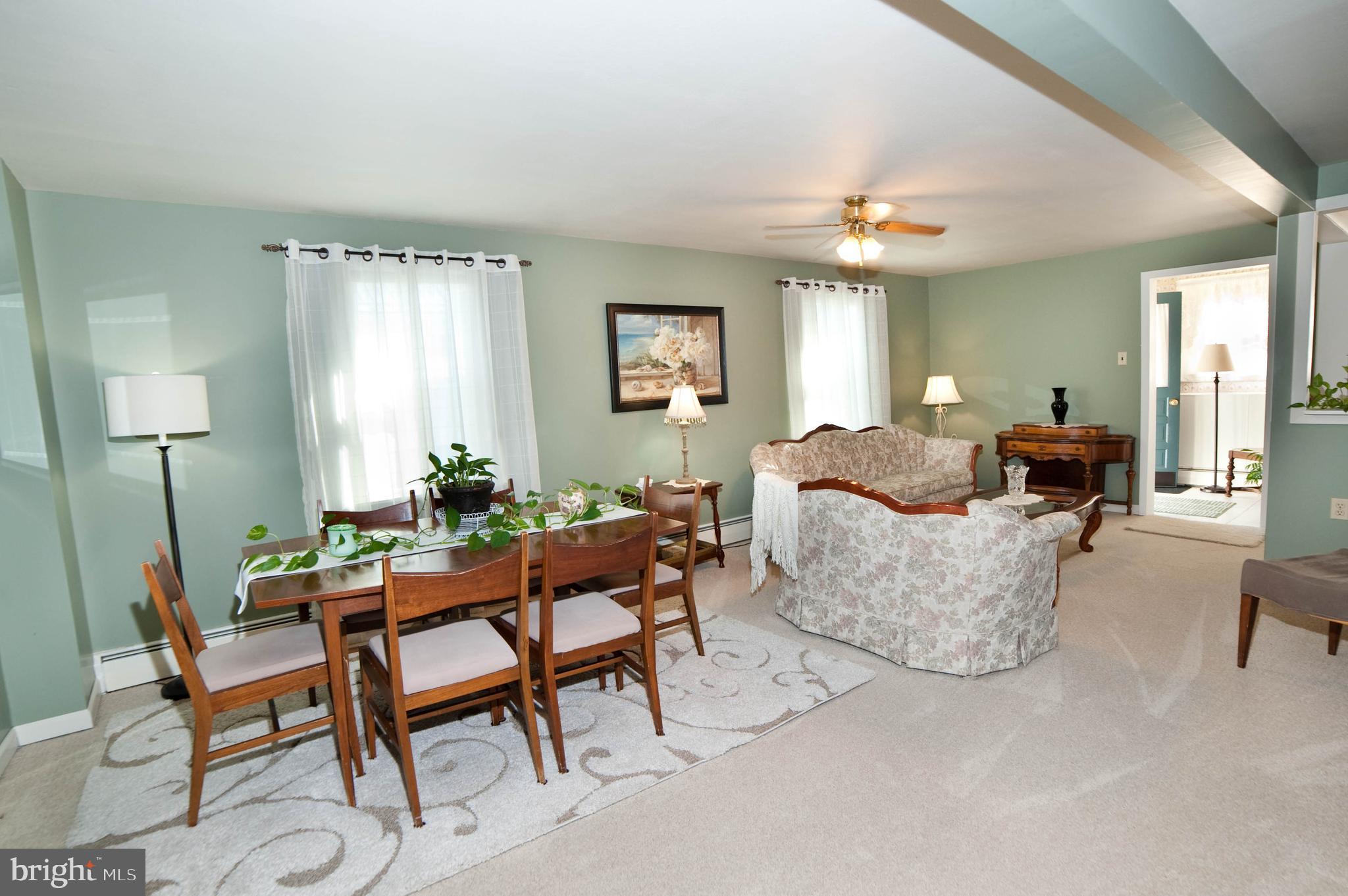 EAST SIDE - Residential
