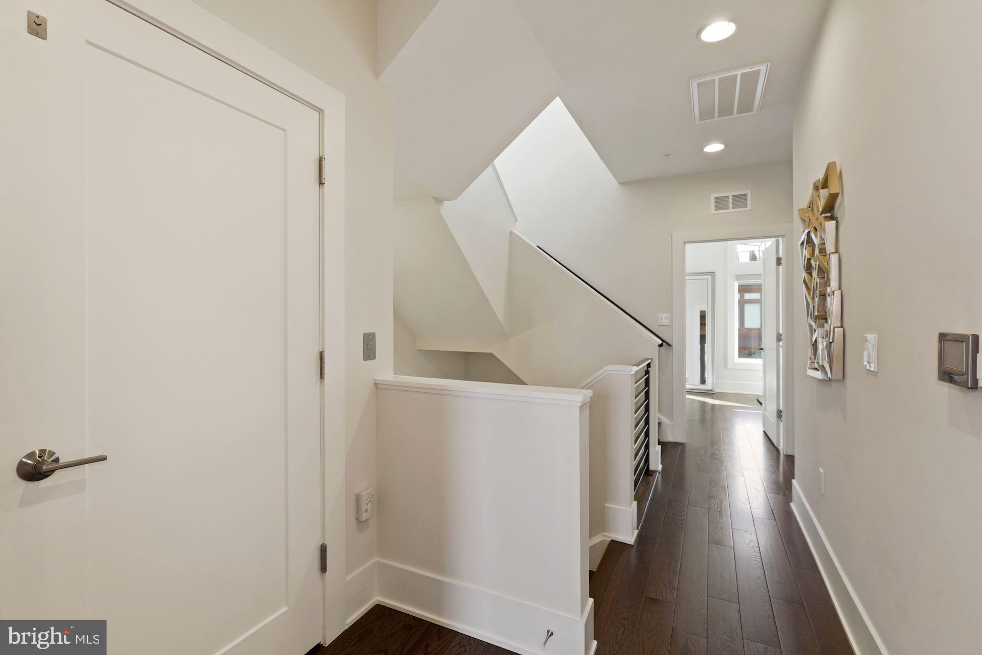 GROSVENOR HEIGHTS - Residential