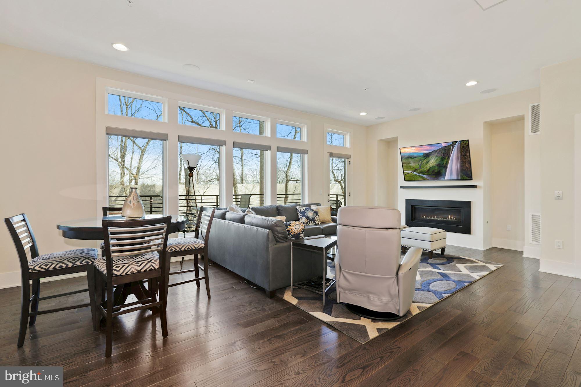 GROSVENOR HEIGHTS - Residential