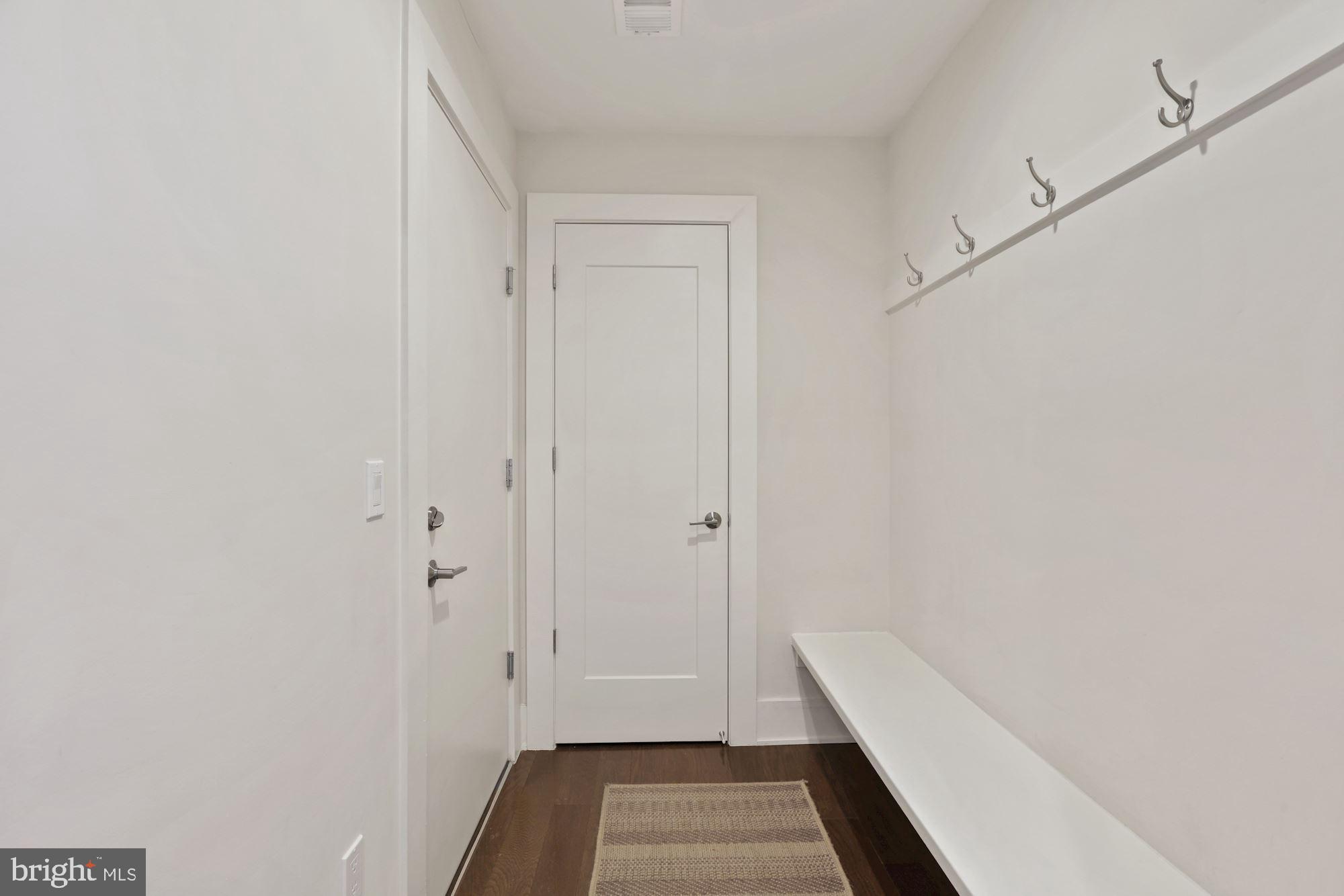 GROSVENOR HEIGHTS - Residential