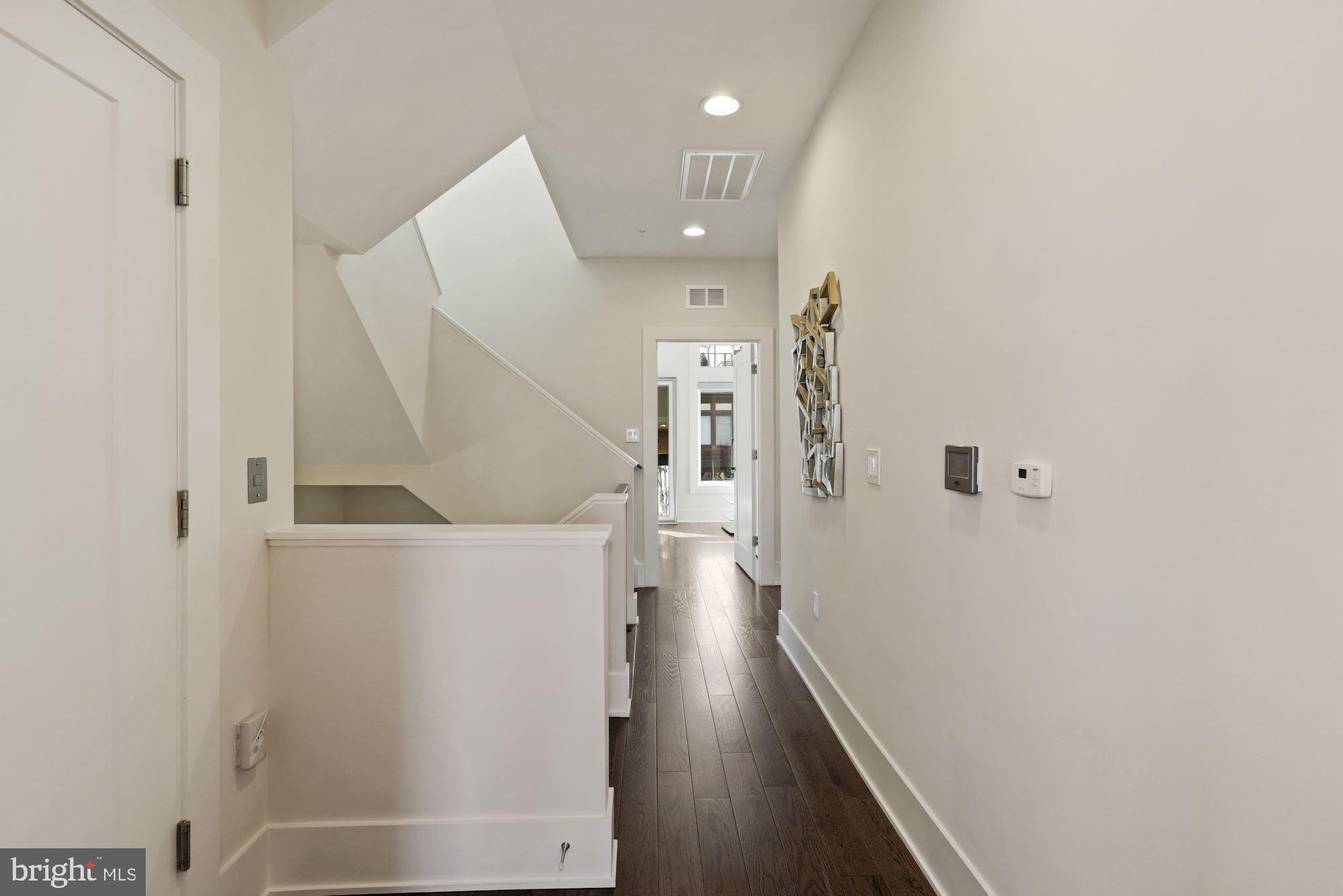 GROSVENOR HEIGHTS - Residential