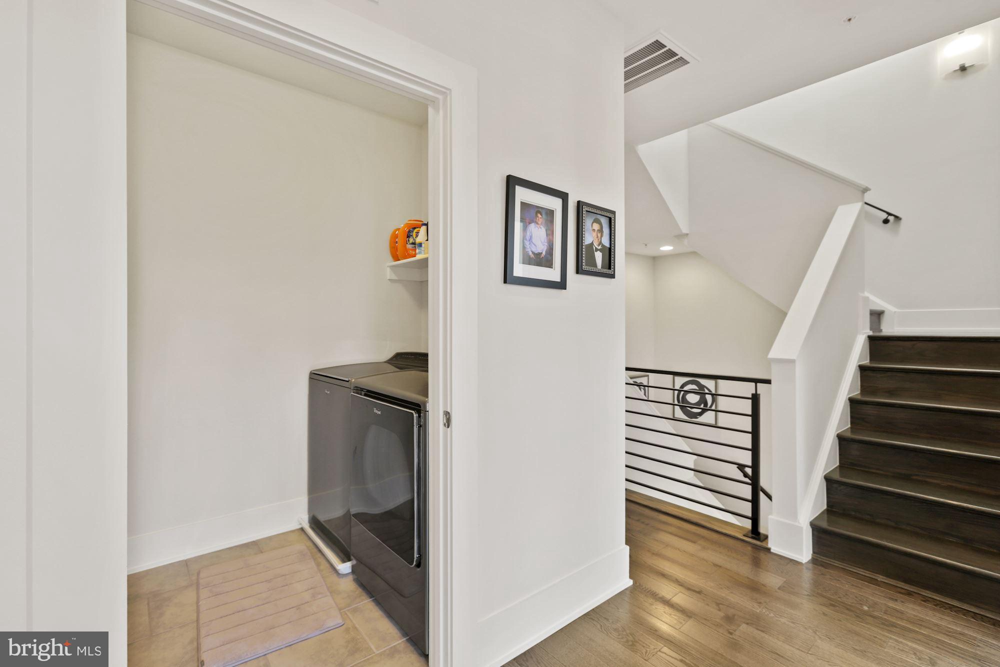 GROSVENOR HEIGHTS - Residential