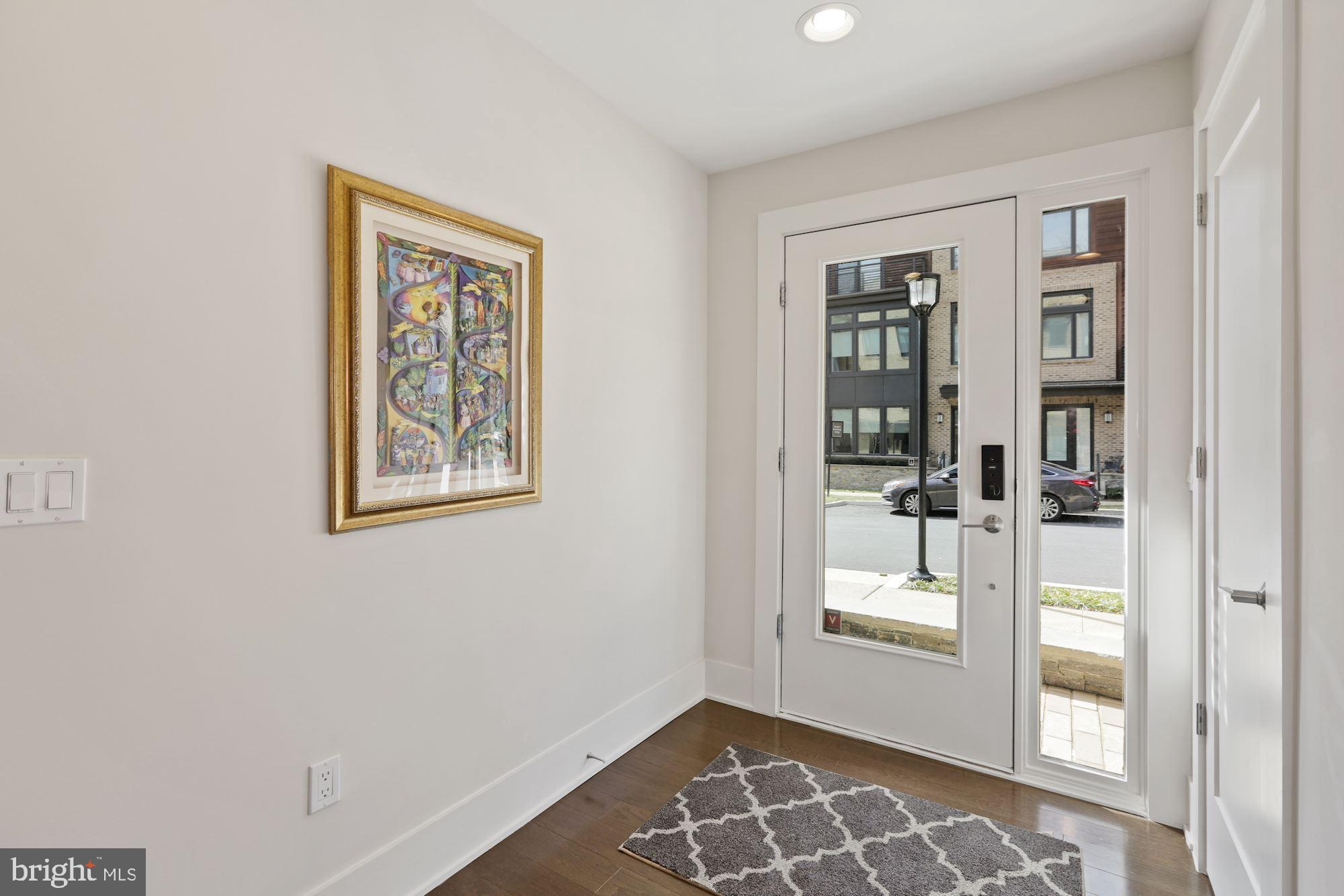 GROSVENOR HEIGHTS - Residential