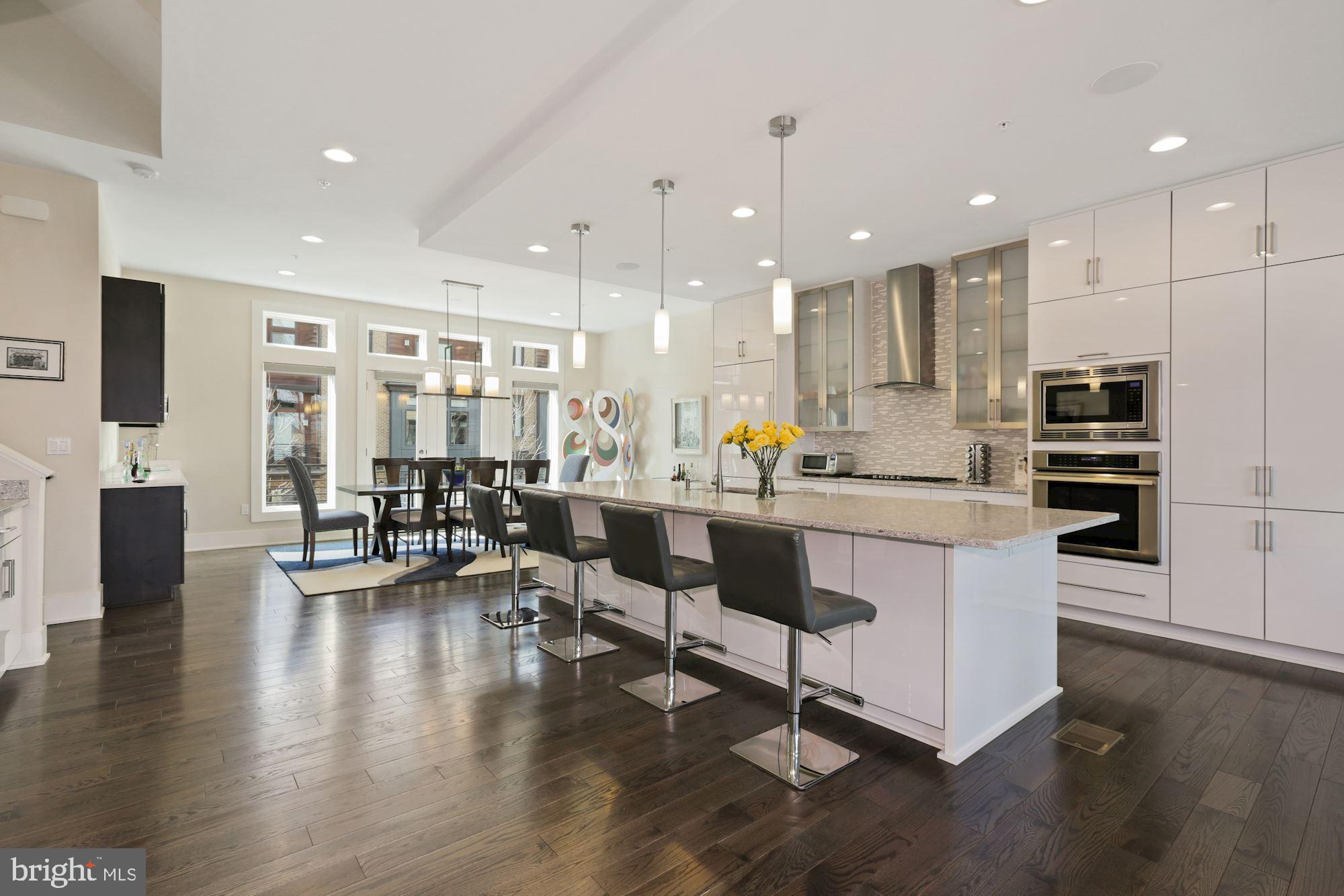 GROSVENOR HEIGHTS - Residential